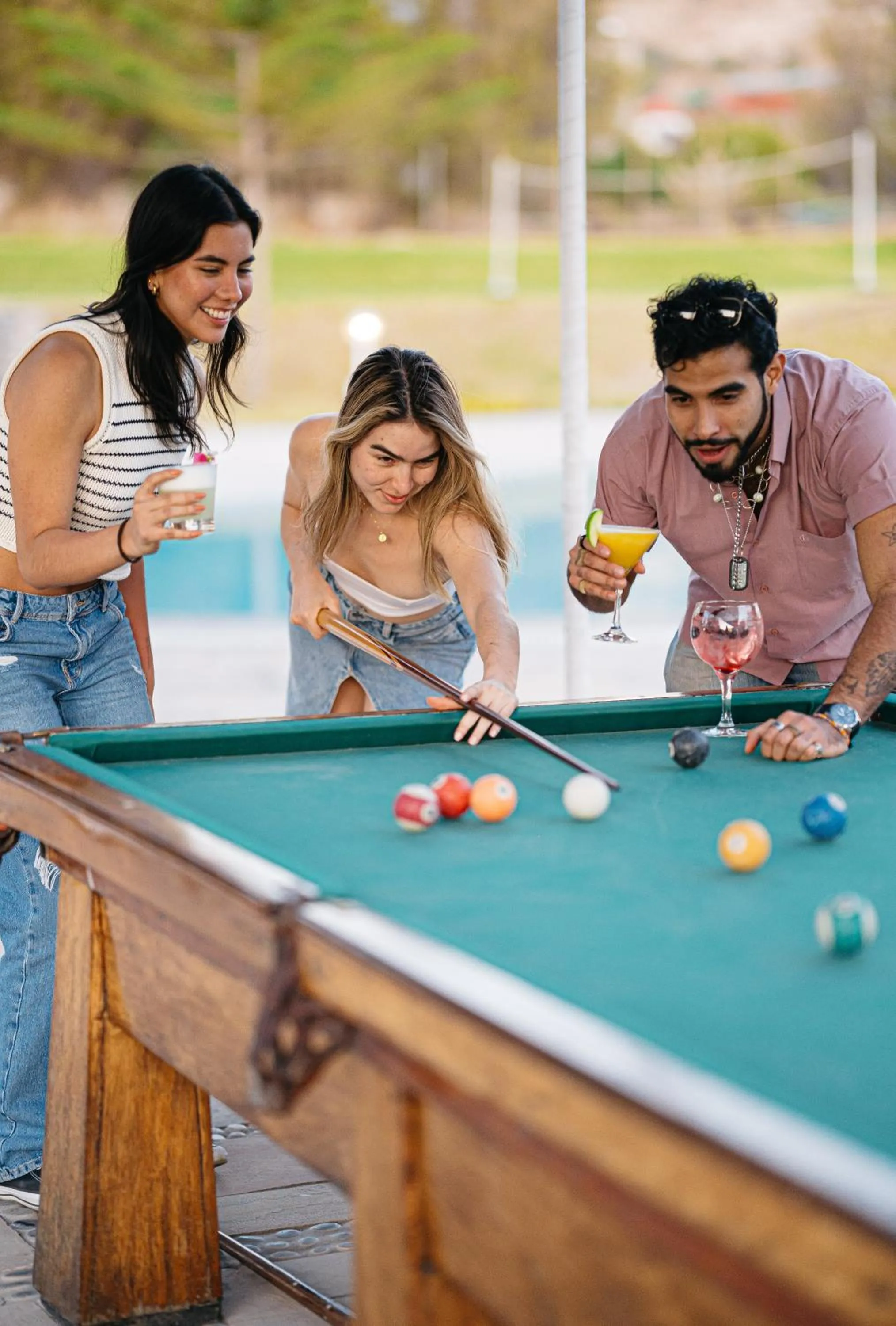 Billiard in El LAGO HOTEL by Luoxo