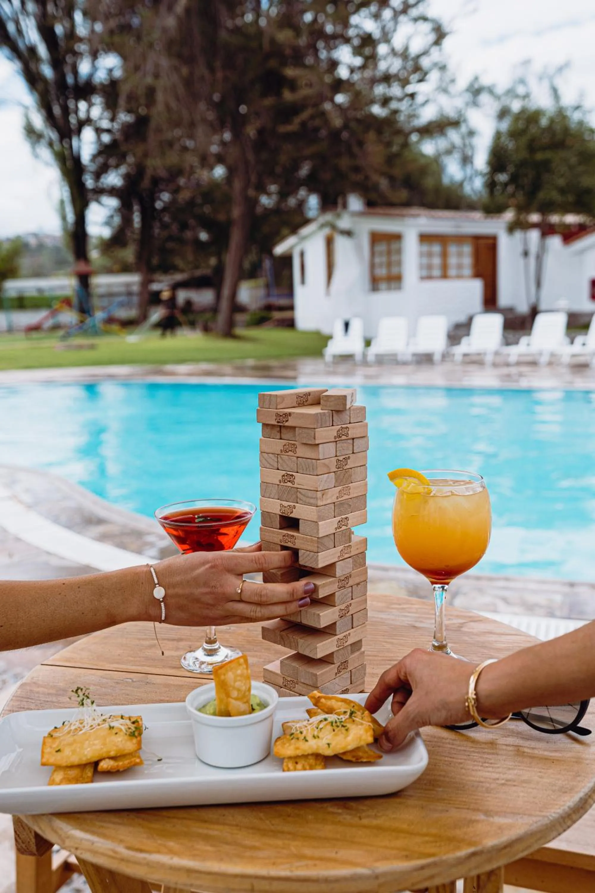 Swimming pool in El LAGO HOTEL by Luoxo