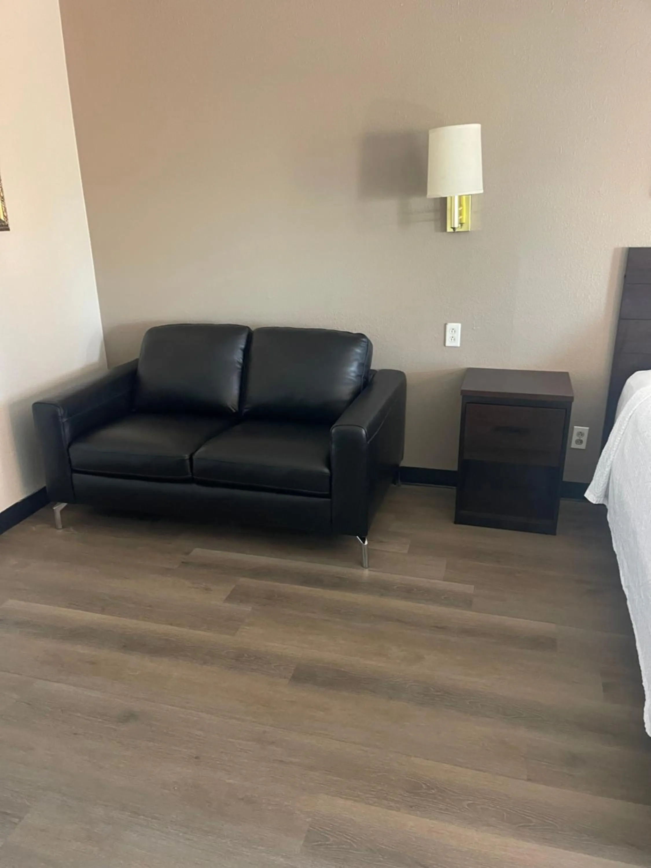 Living room in Travelodge by Wyndham Tucson AZ
