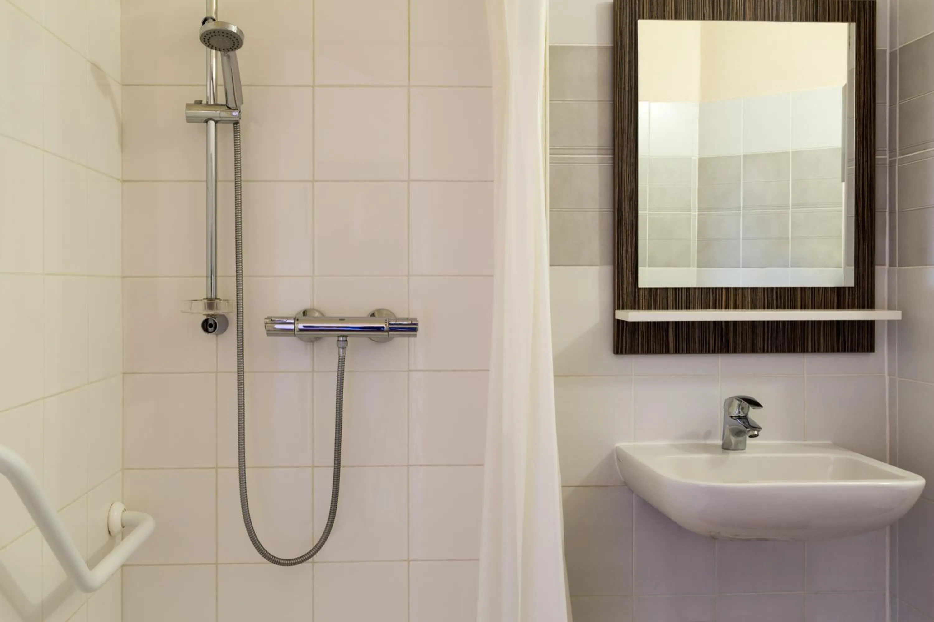 The Originals City, Hôtel L'Acropole, Saint-Etienne Sud