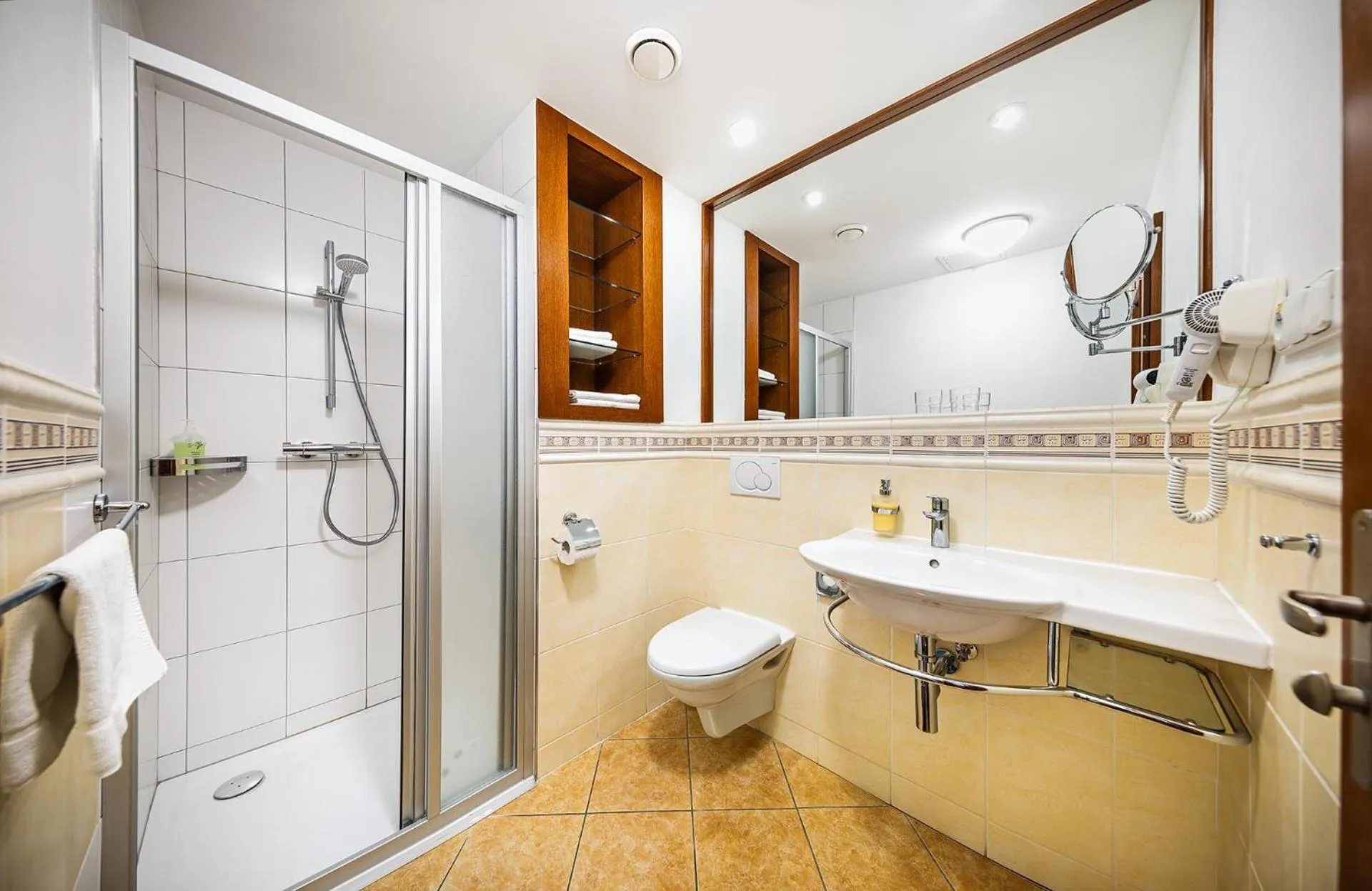 Shower in Wellness Hotel Happy Star