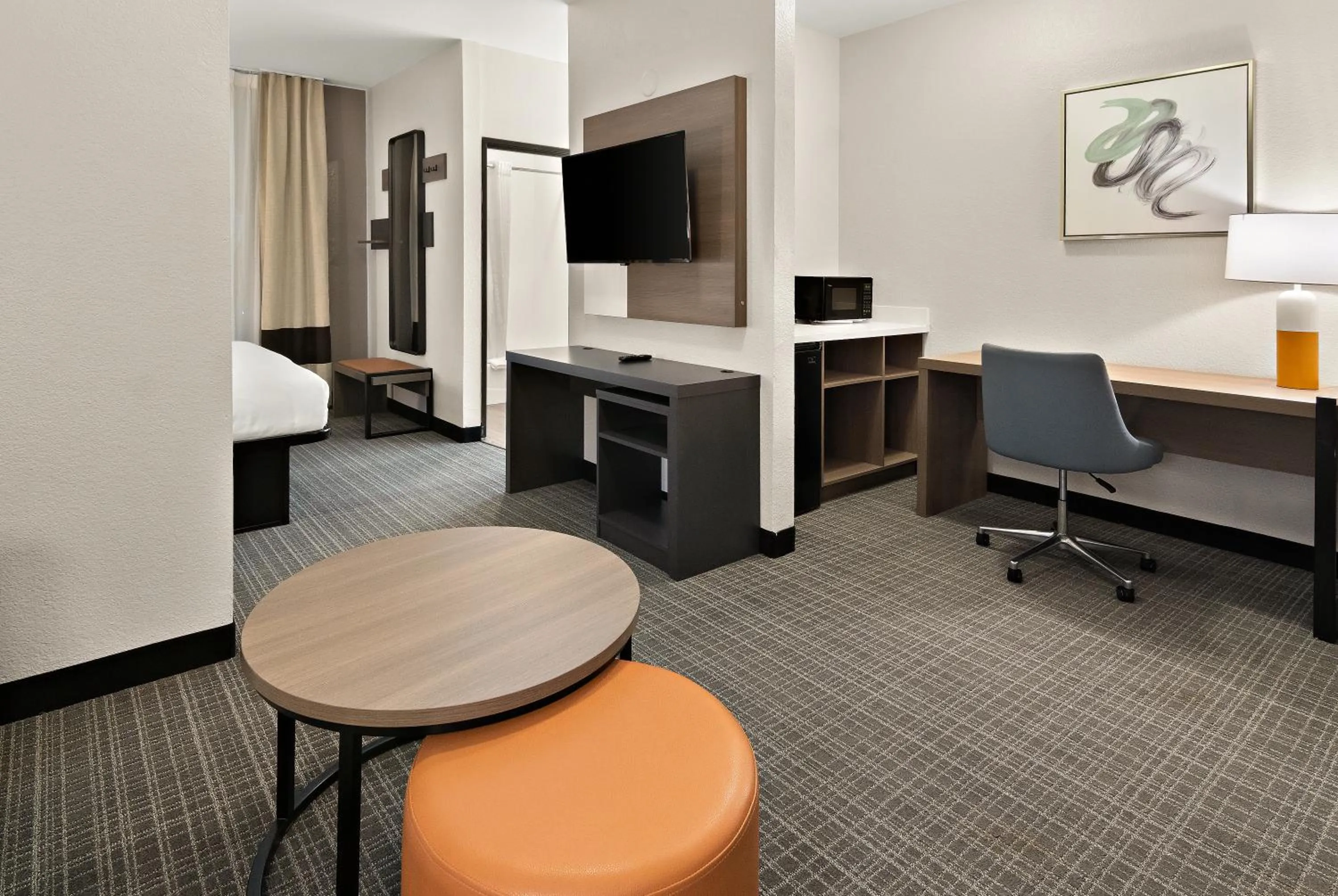 TV and multimedia in Comfort Suites Fort Worth North Fossil Creek