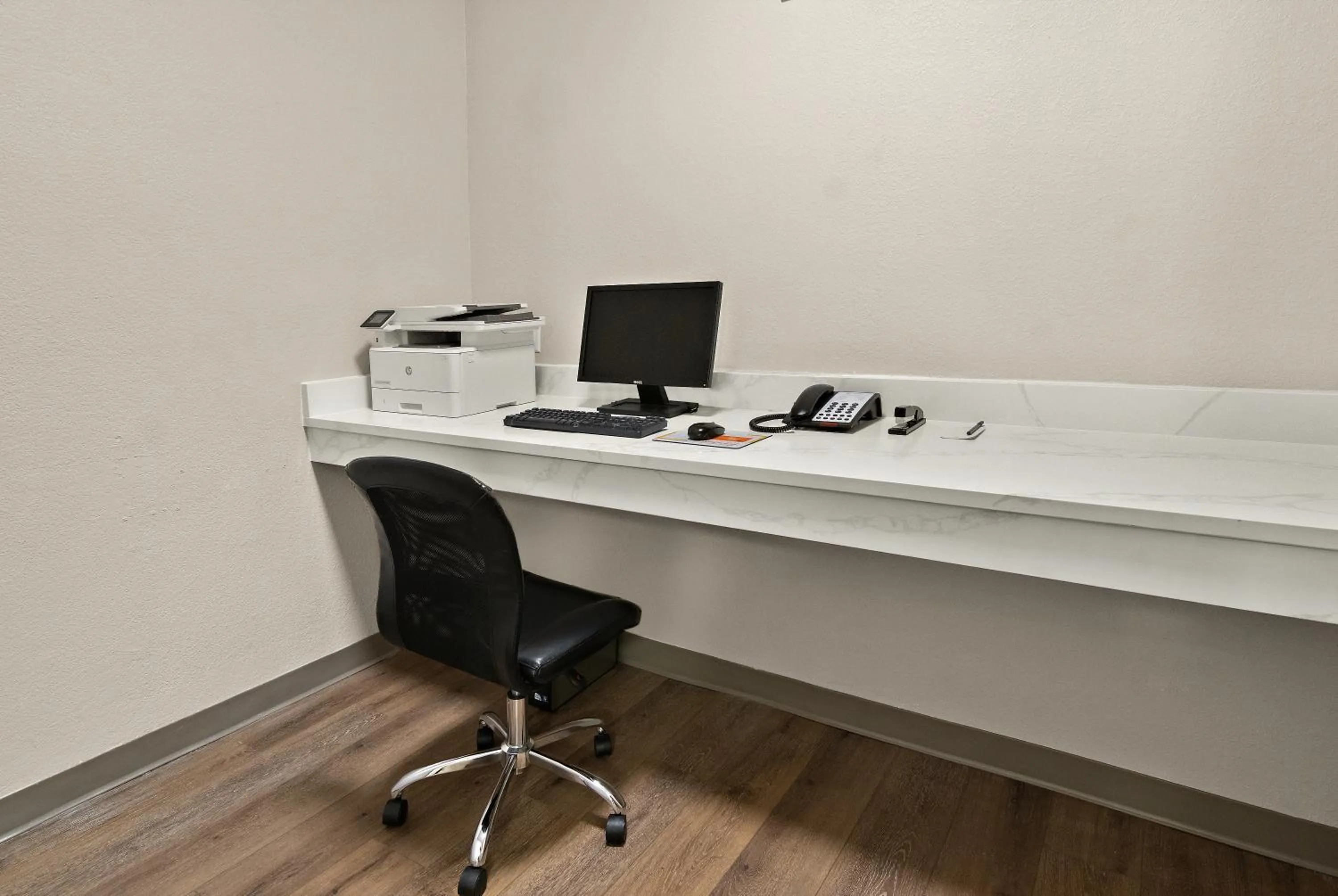 Property building in Comfort Suites Fort Worth North Fossil Creek