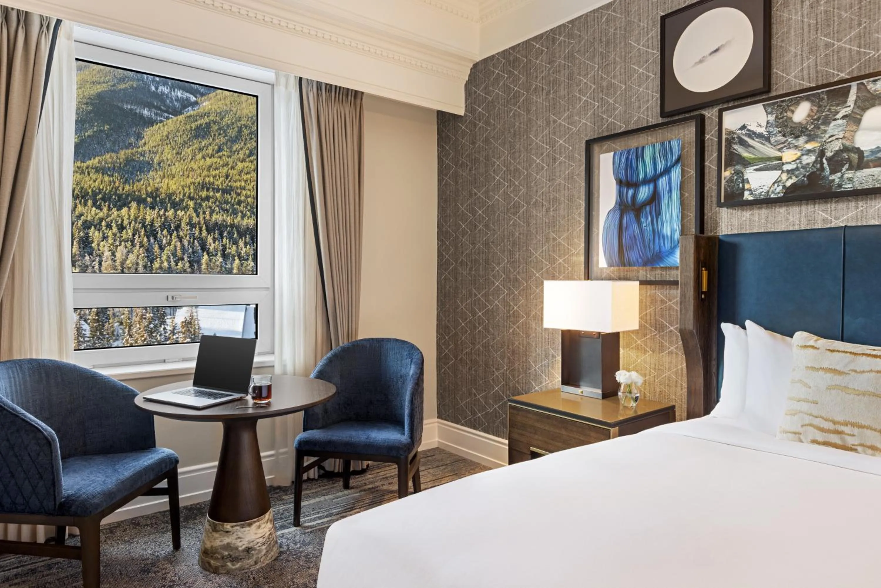 View (from property/room), Bed in Fairmont Banff Springs