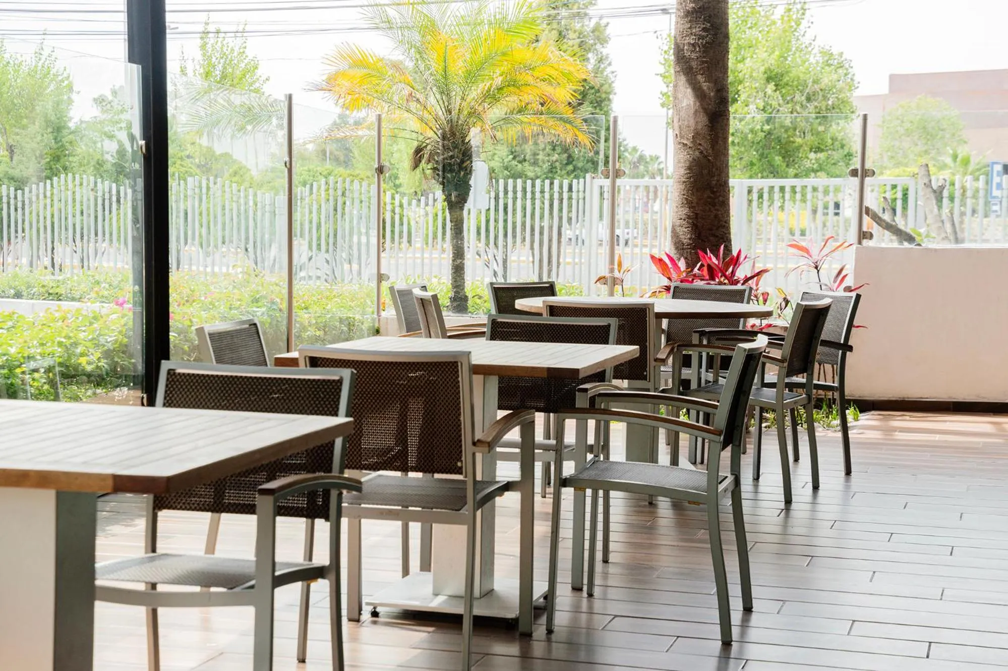 Restaurant/places to eat in Casa Inn Business Hotel Celaya