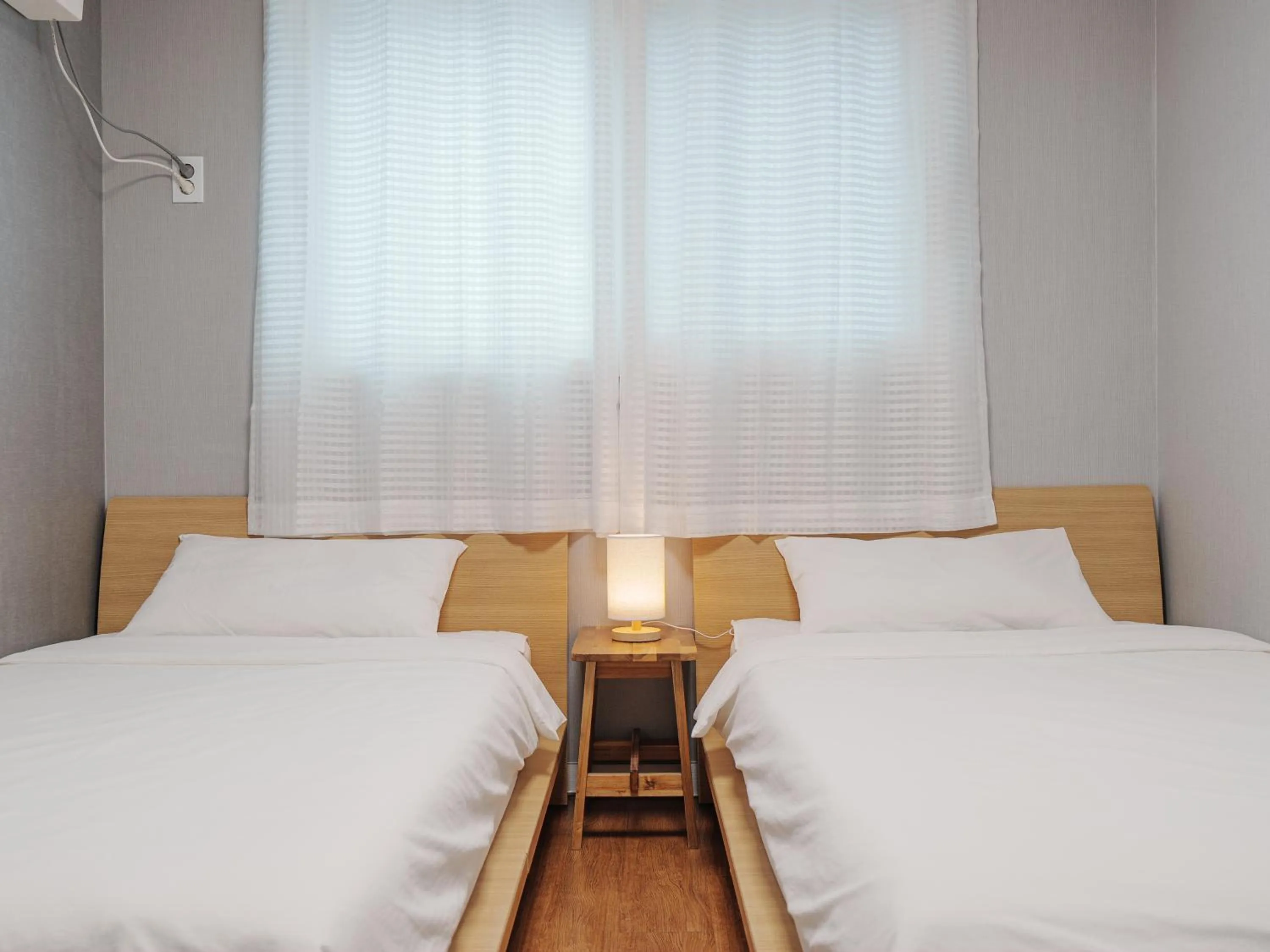 Bedroom, Bed in 인천공항 게스트하우스 레인부츠