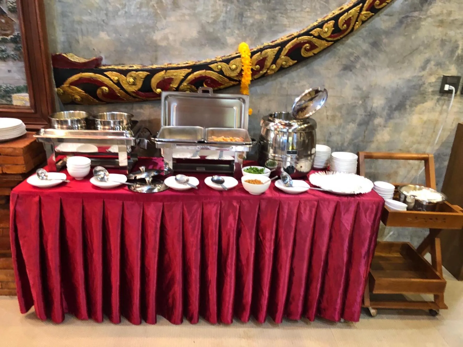 Breakfast in Doithinnan Resort