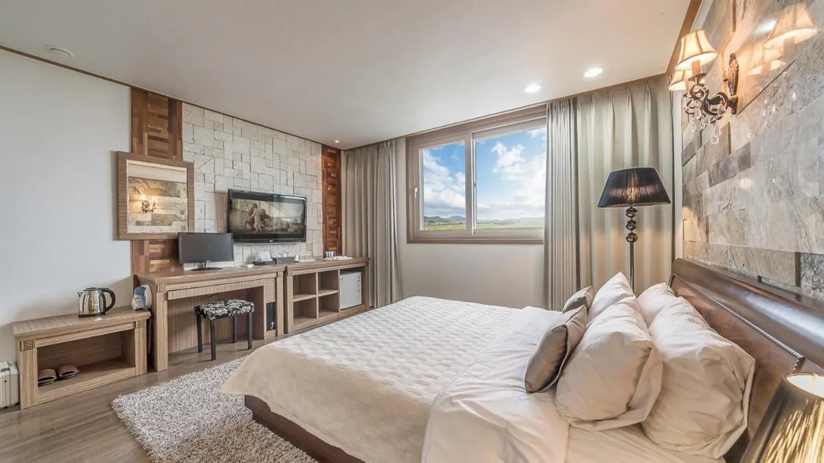 Bed in Venezia Hotel