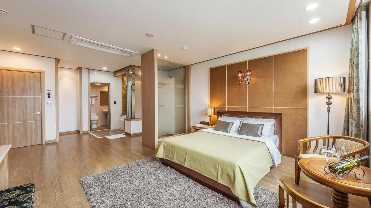 Bed in Venezia Hotel