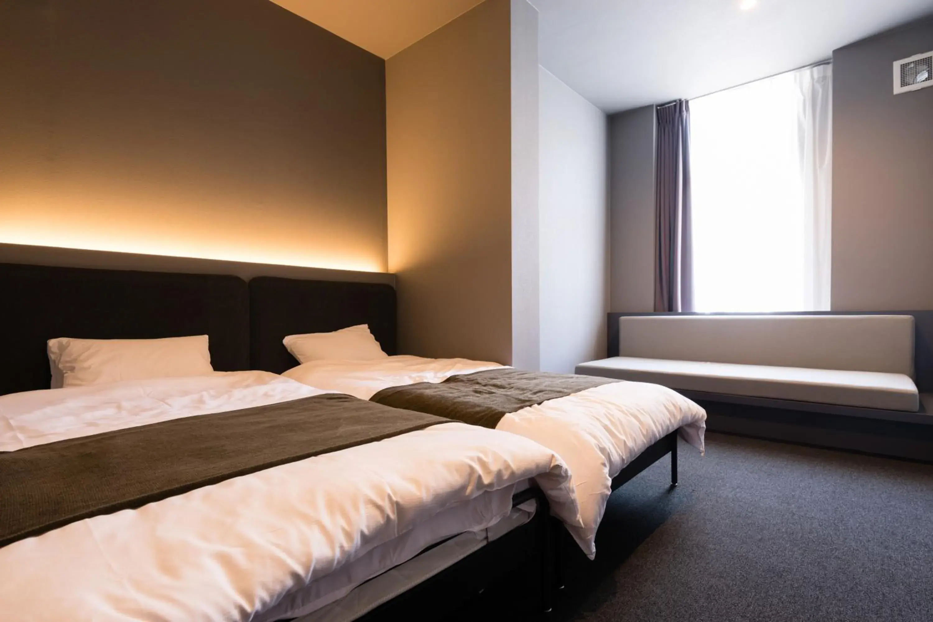 Twin Room with Bathroom in BON Hostel Twin Room with Bathroom in BON Hostel