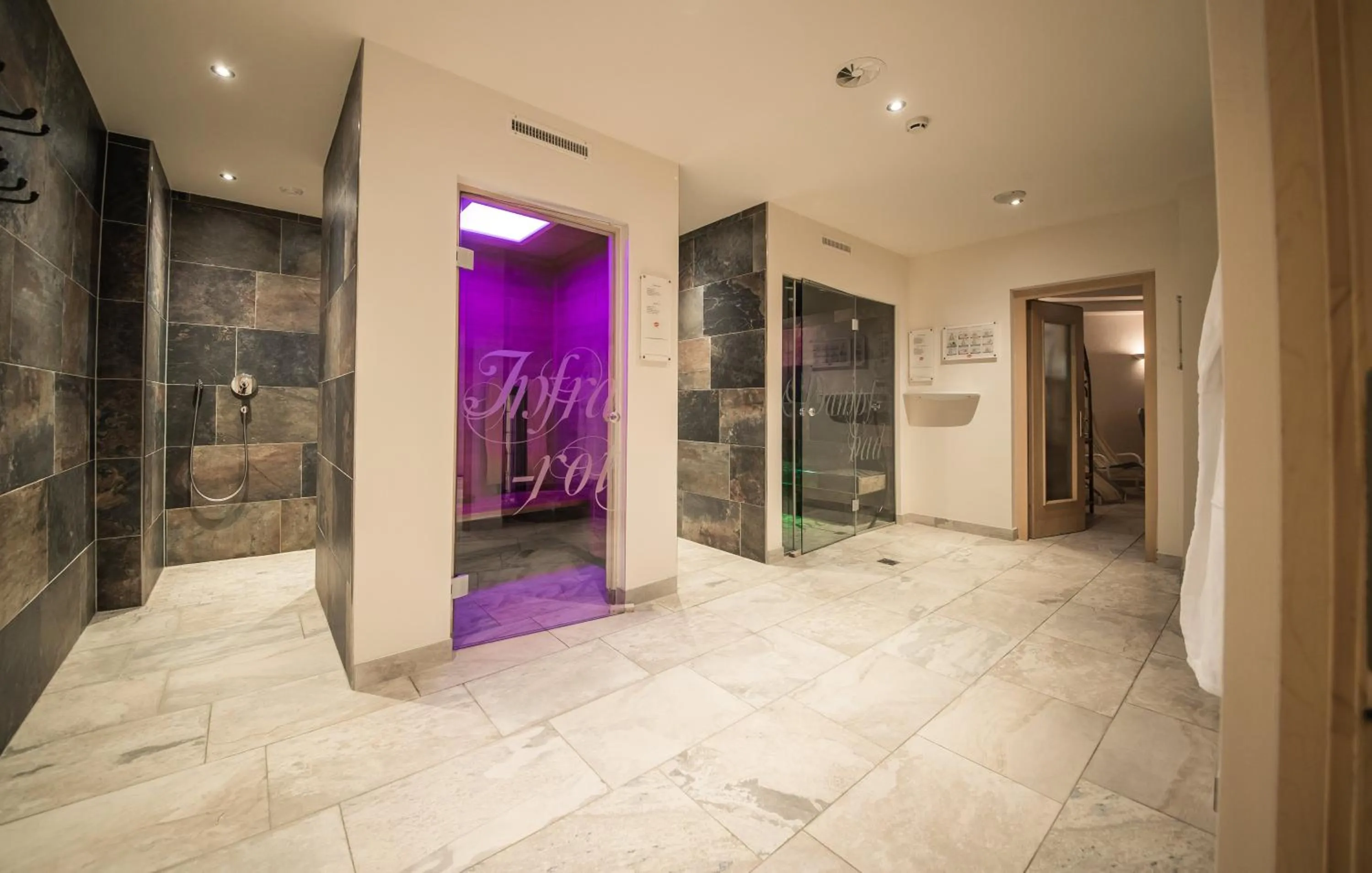 Spa and wellness centre/facilities in Arlen Lodge Hotel-Garni