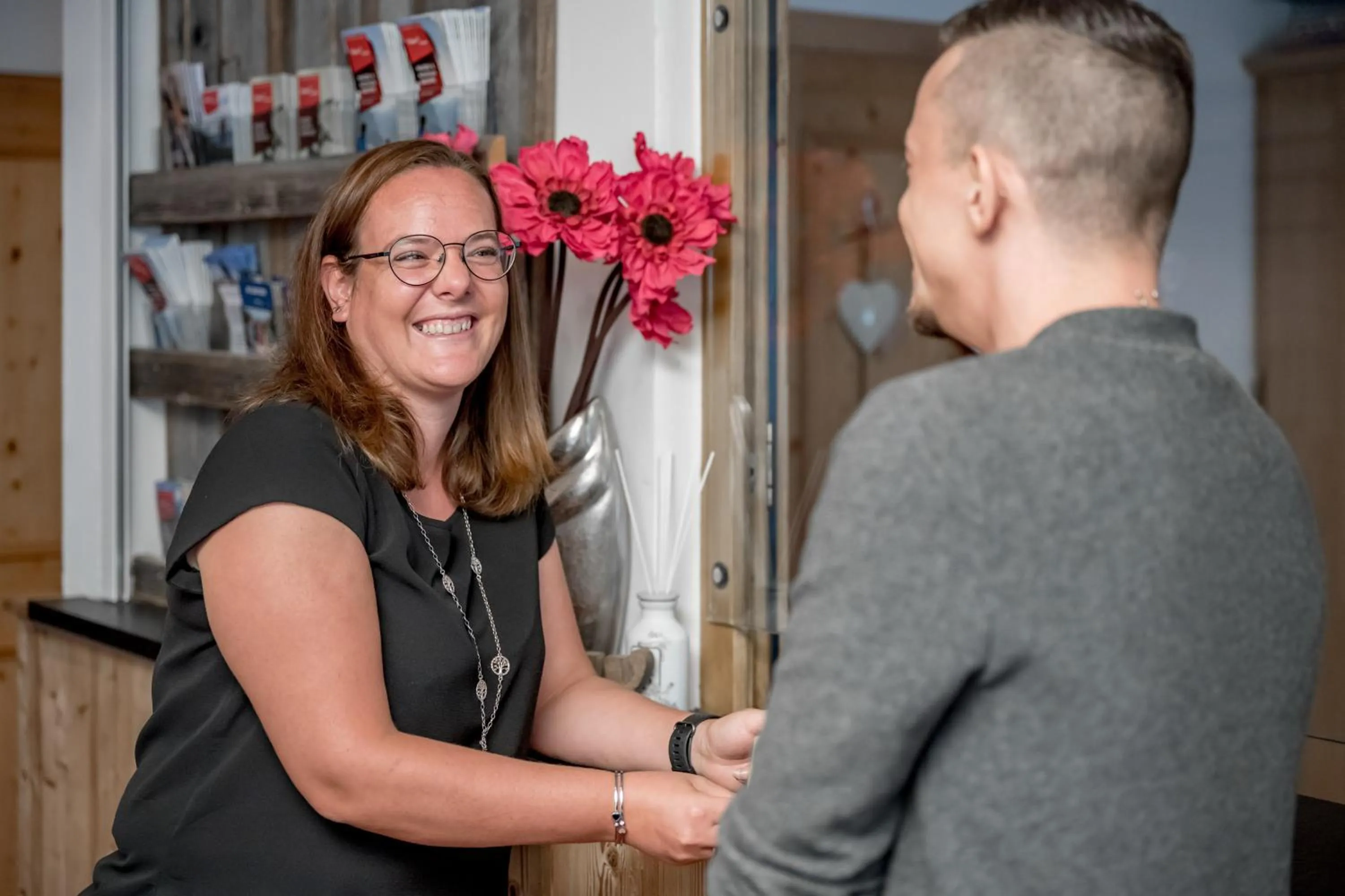 People in Arlen Lodge Hotel-Garni