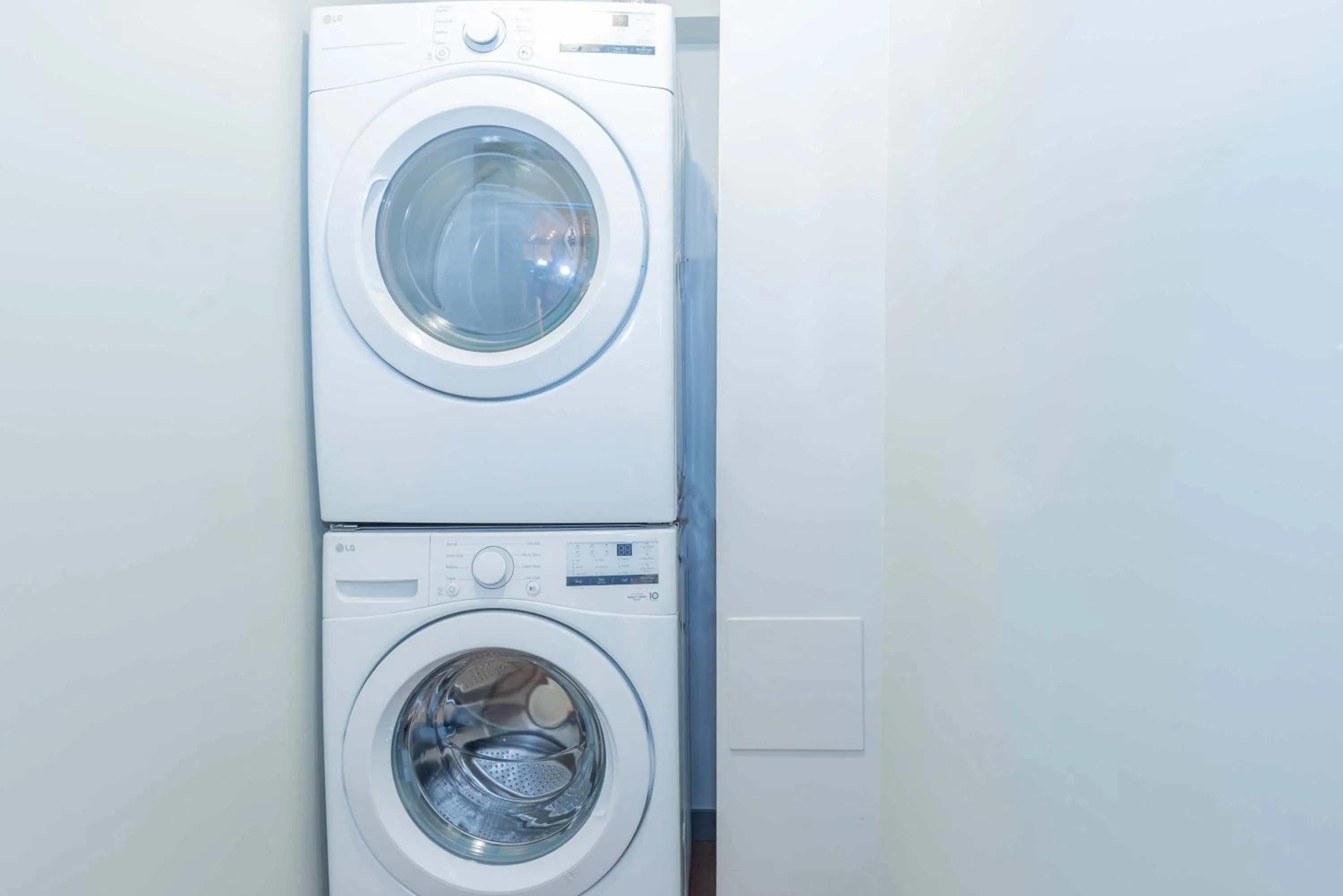 laundry in Sandman Suites Surrey - Guildford