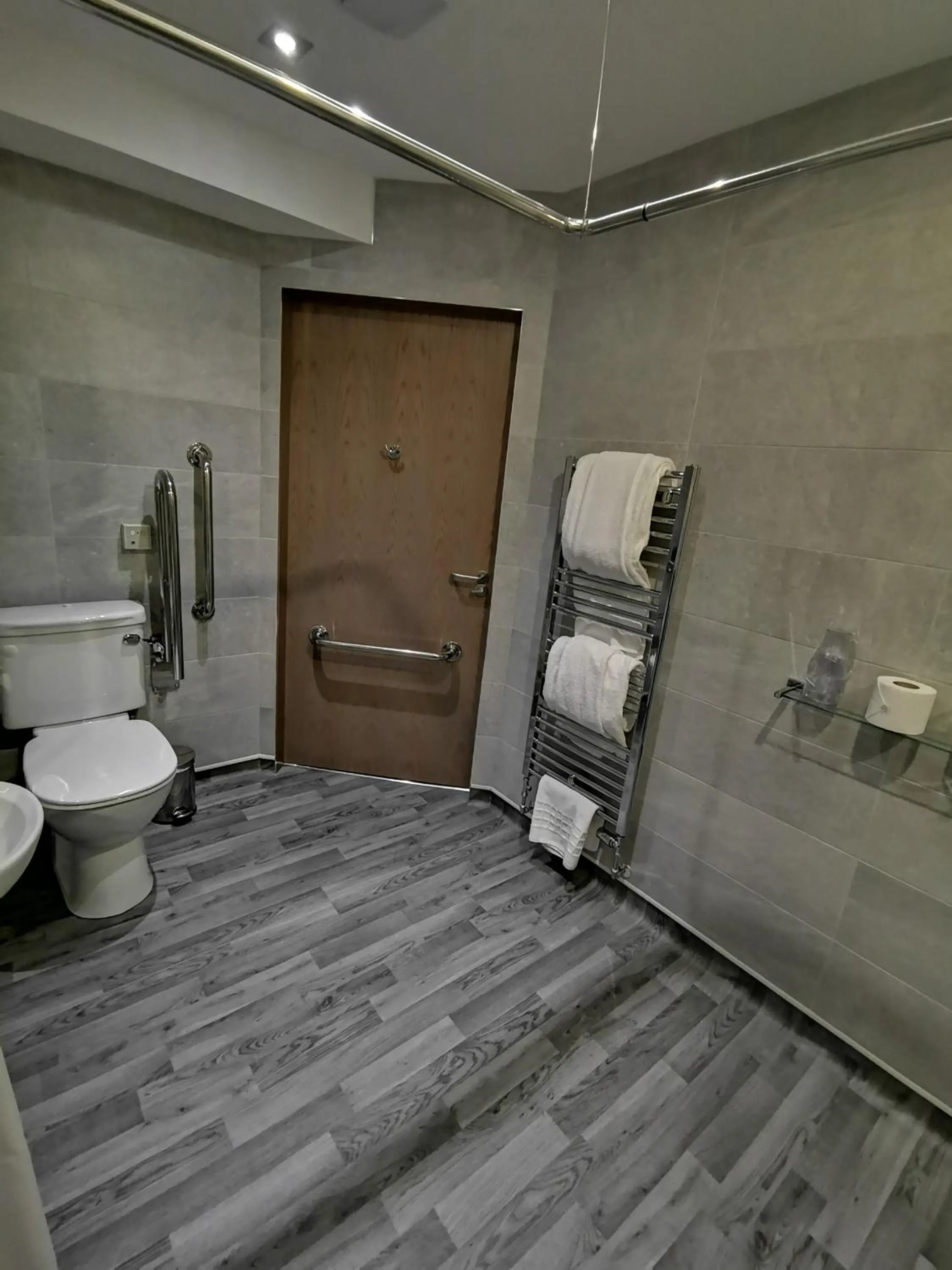 Bathroom in Seamill House Hotel