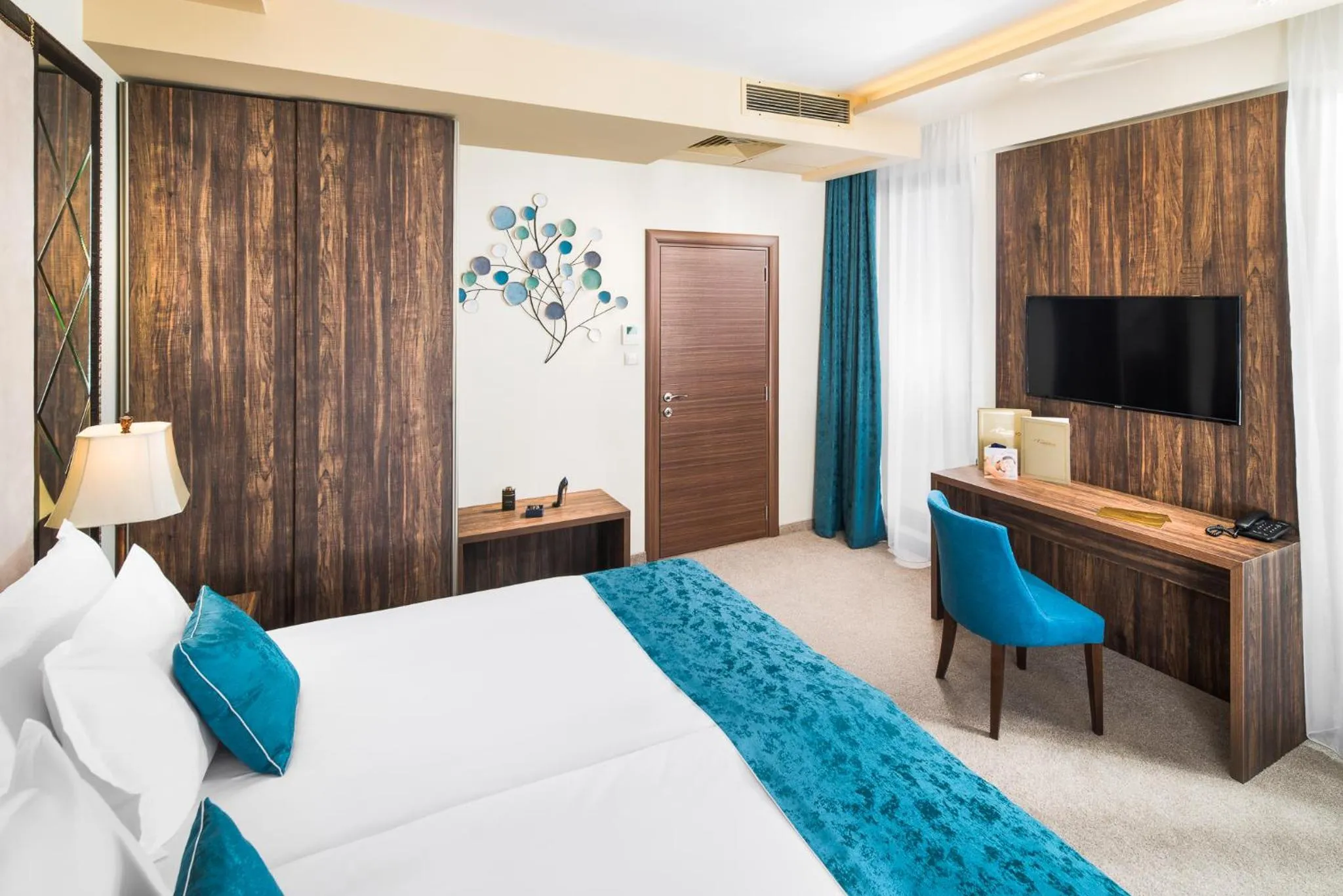 Bed in Park & Spa Hotel Markovo