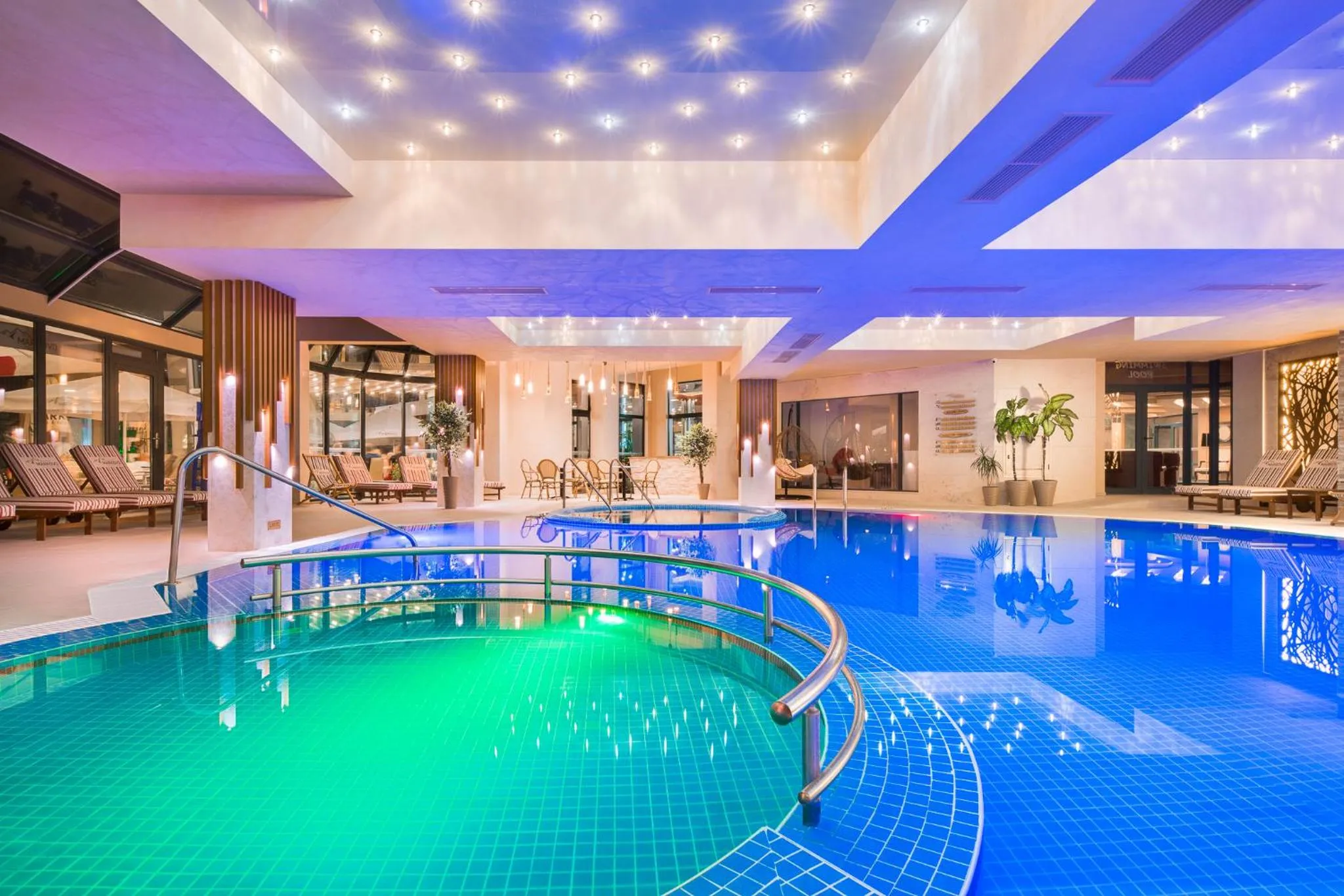 Swimming pool in Park & Spa Hotel Markovo