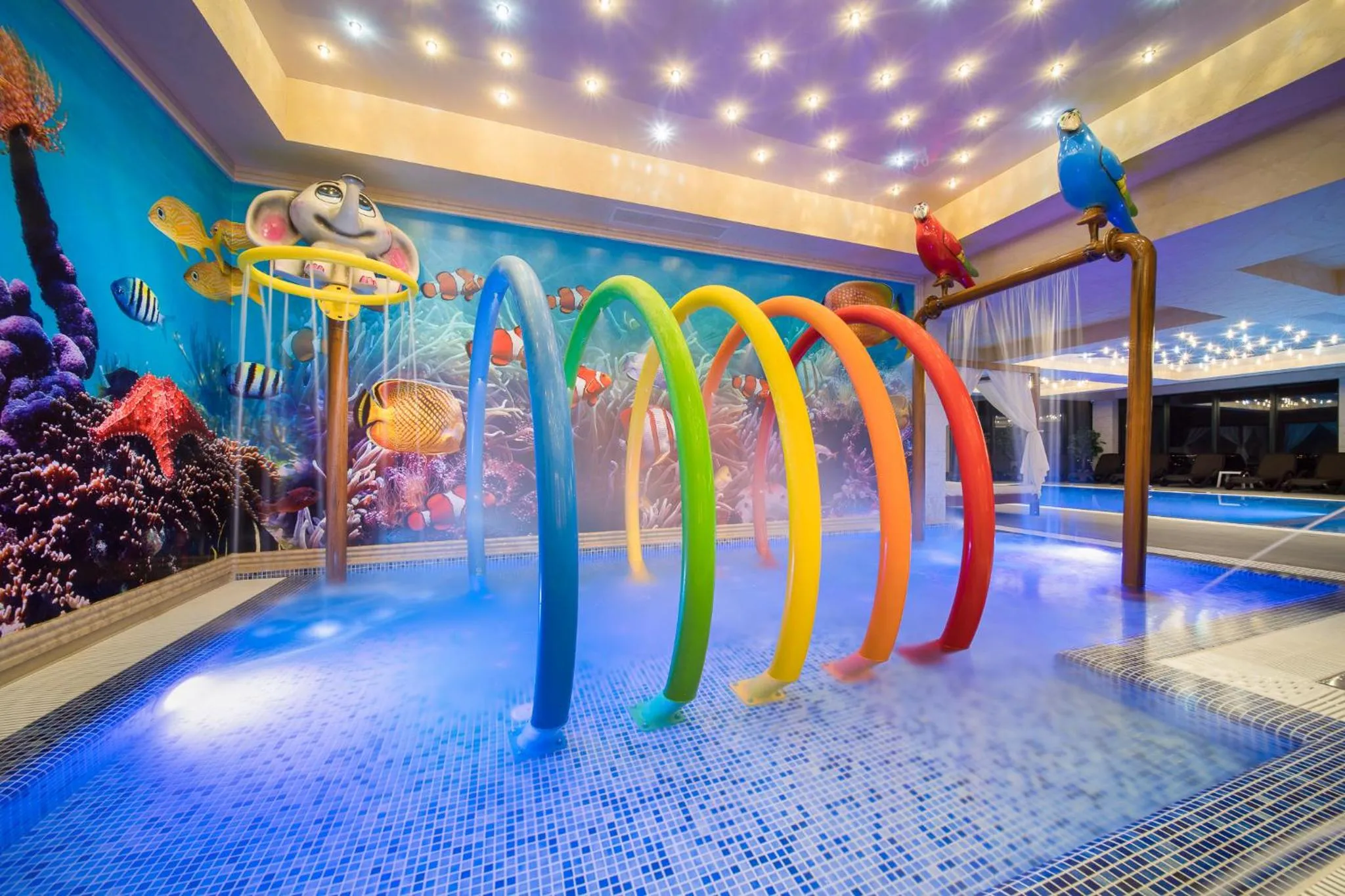 Swimming pool in Park & Spa Hotel Markovo