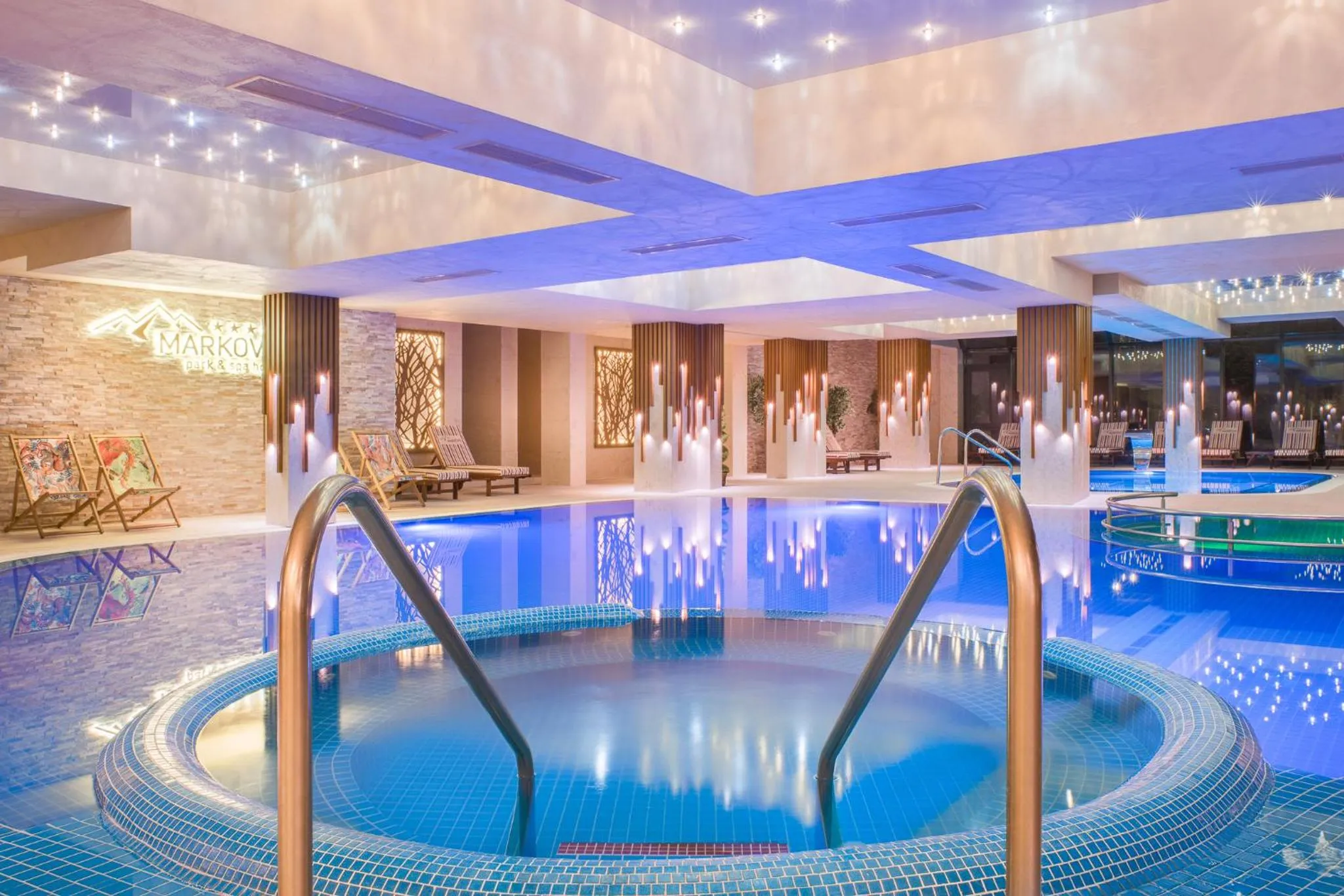 Swimming pool in Park & Spa Hotel Markovo