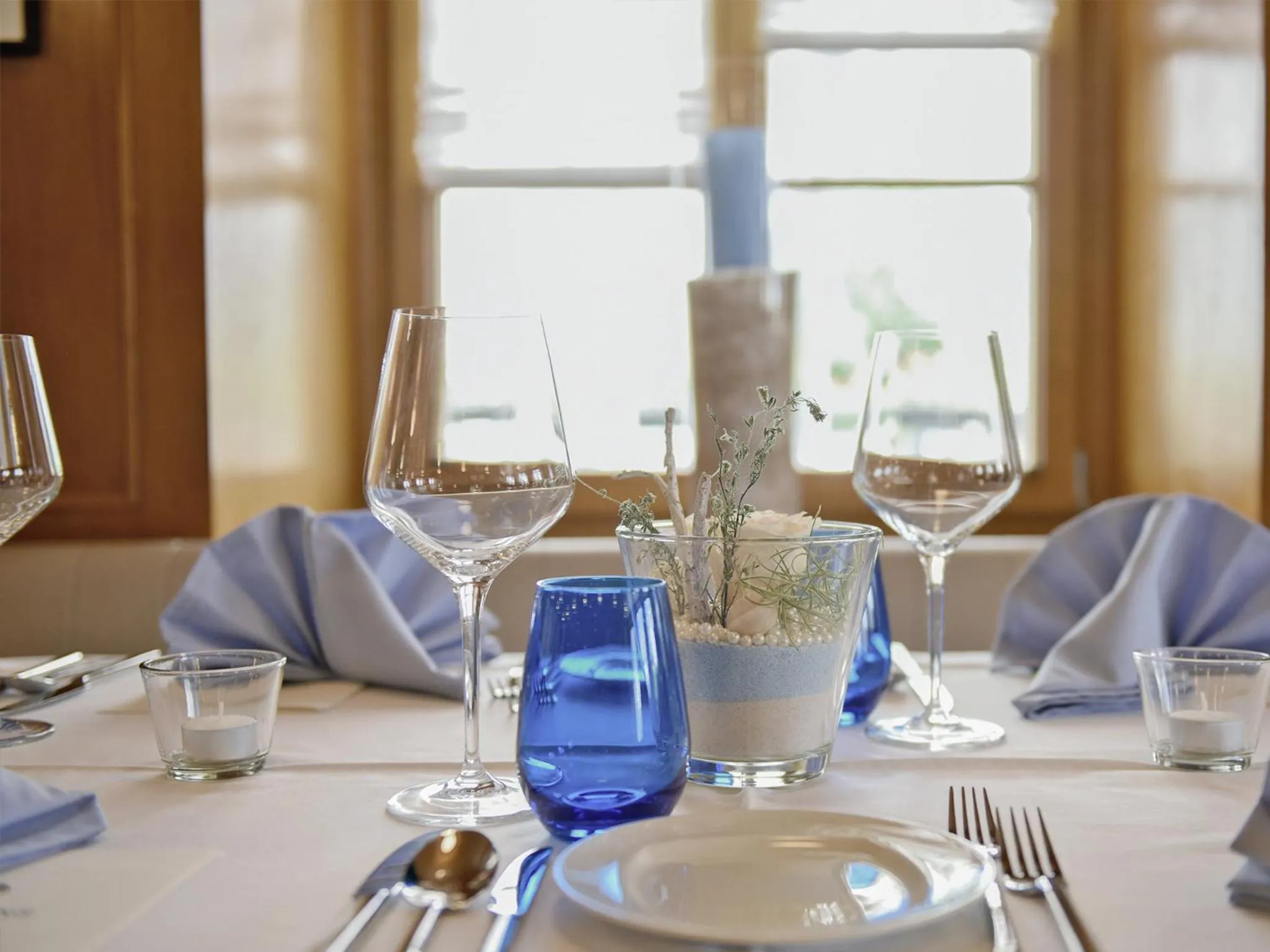 Restaurant/places to eat in Hotel Engel