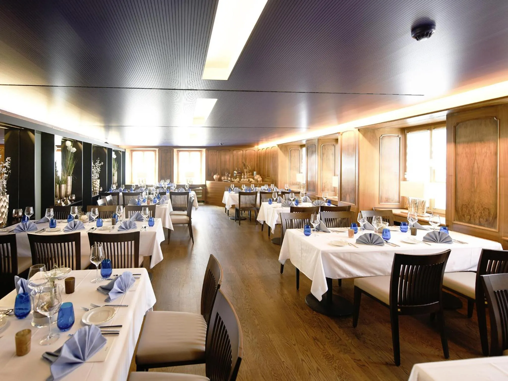 Restaurant/places to eat in Hotel Engel