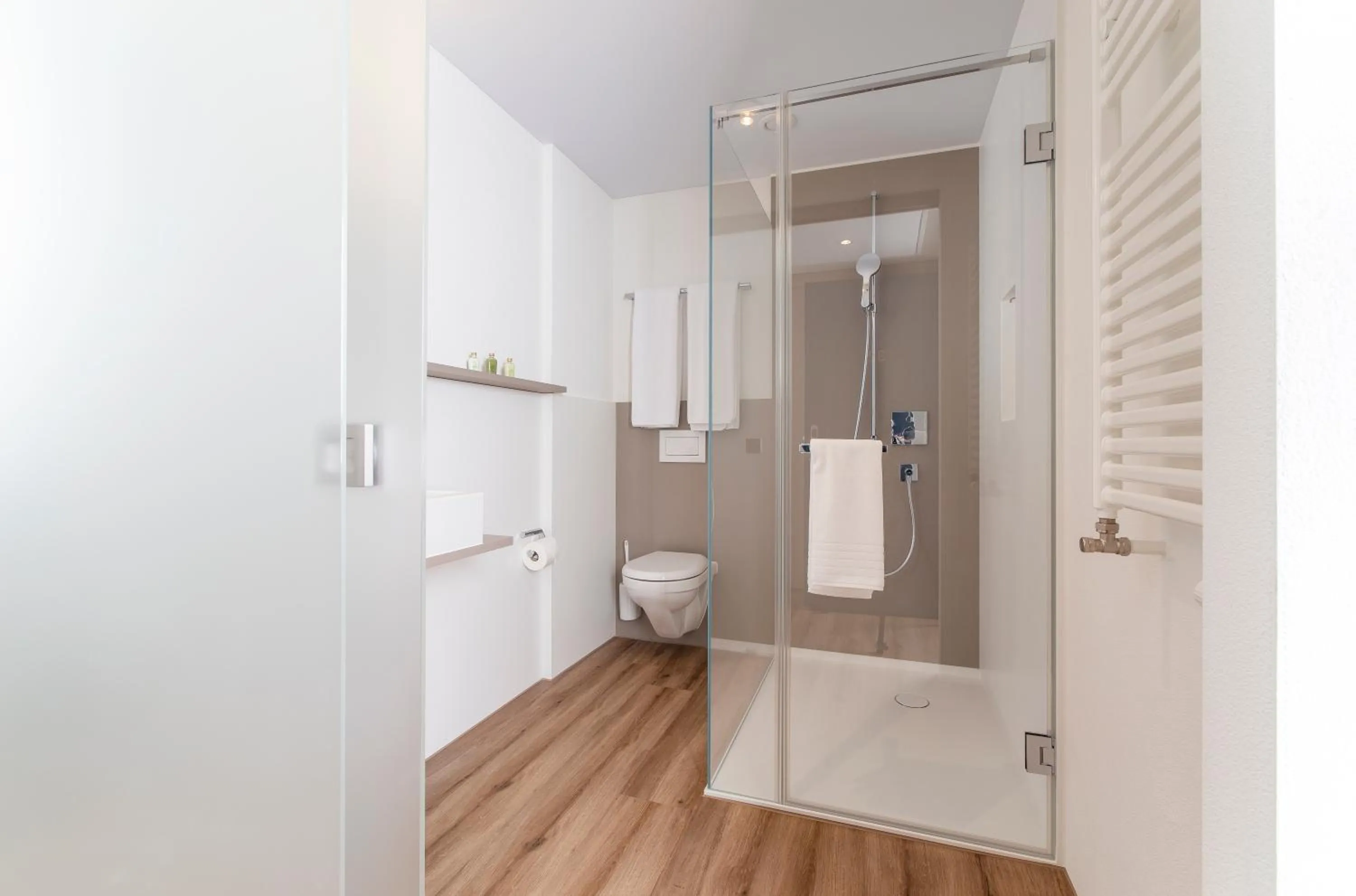 Photo of the whole room in Hotel Engel