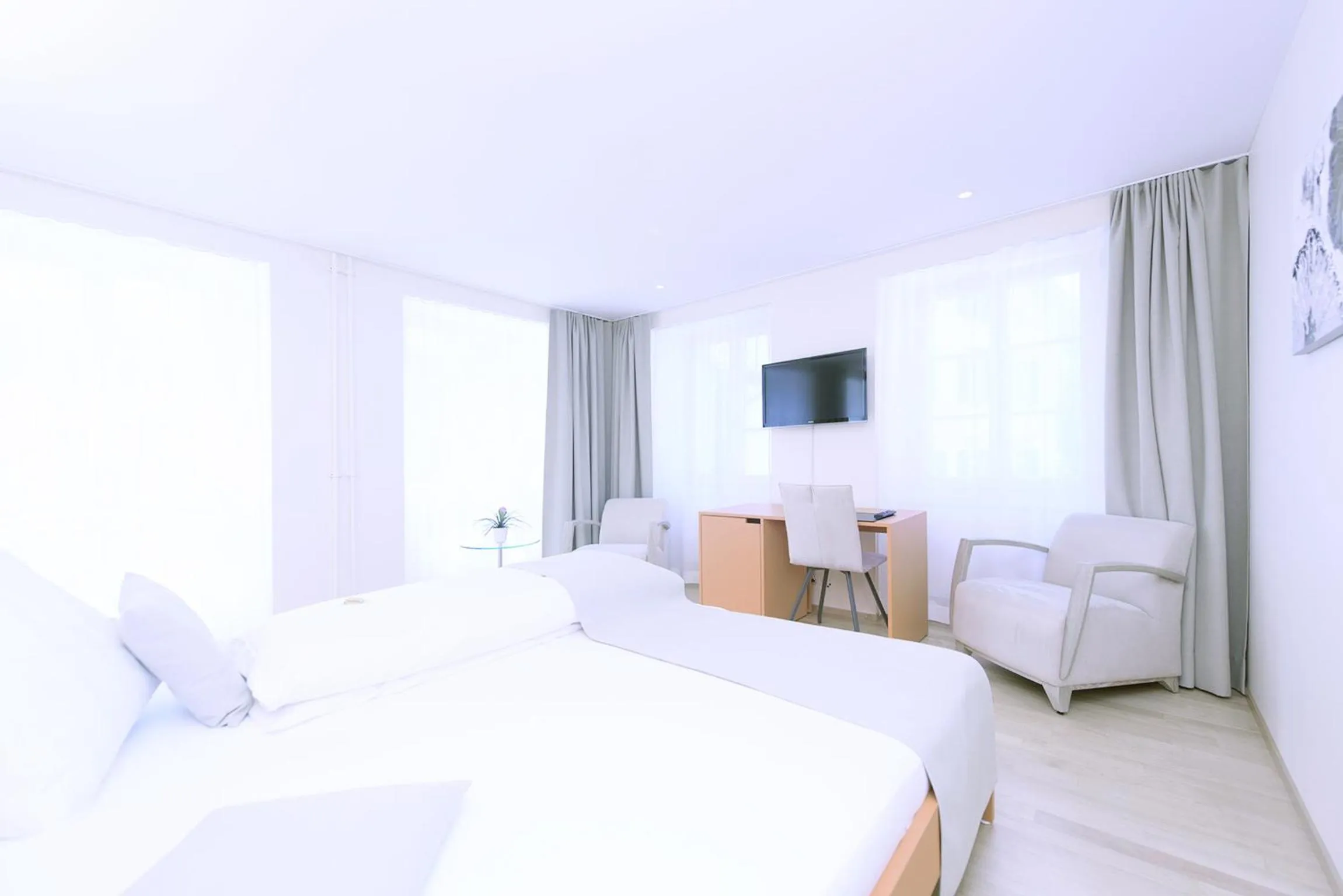 Photo of the whole room, Bed in Hotel Engel