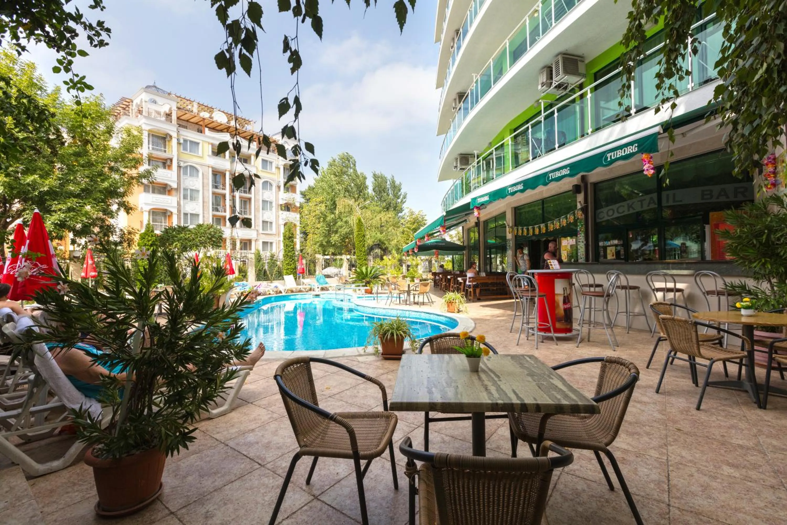Pool view in Hotel L&B- Free parking