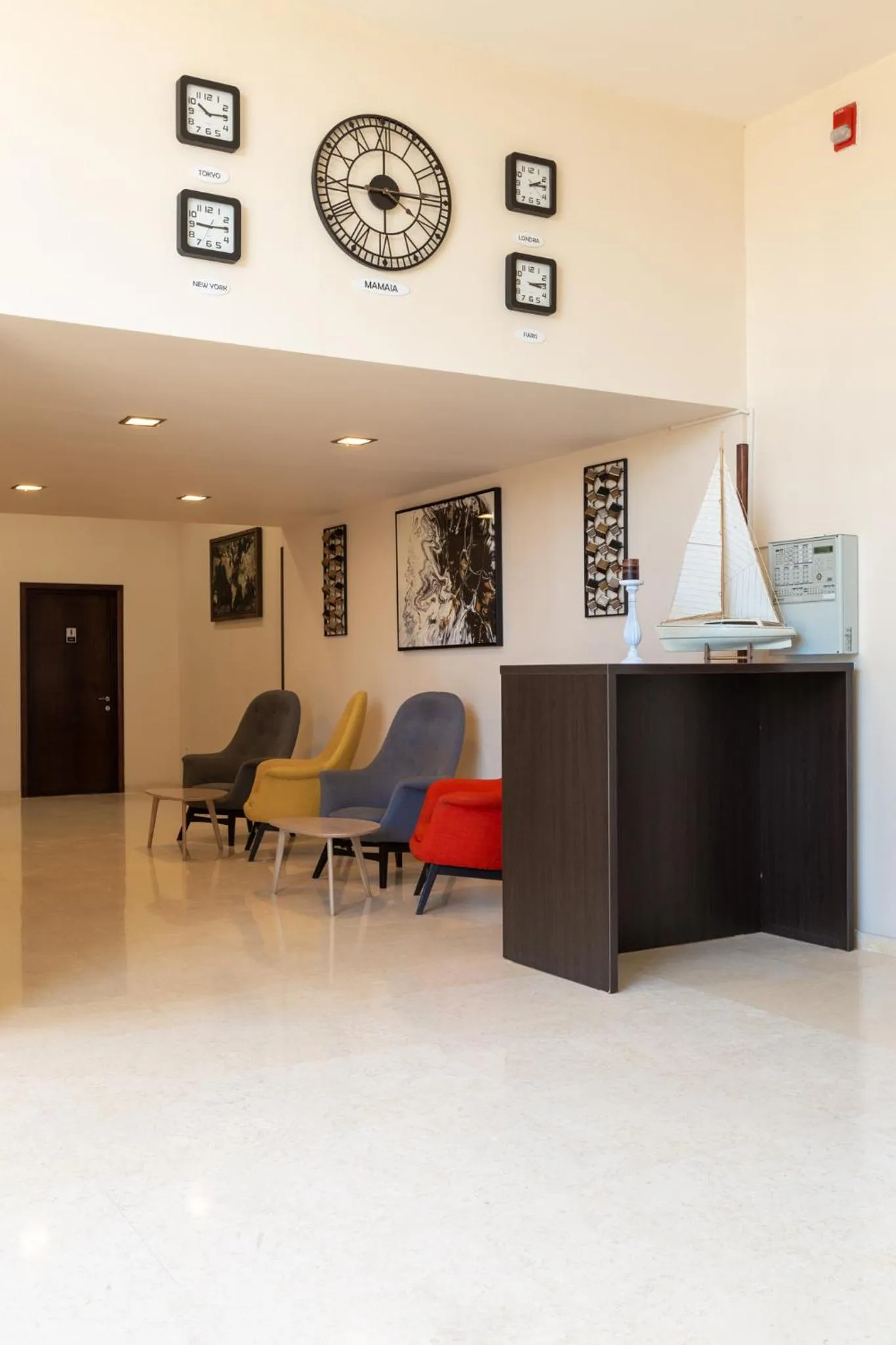 Lobby or reception in Hotel Bueno