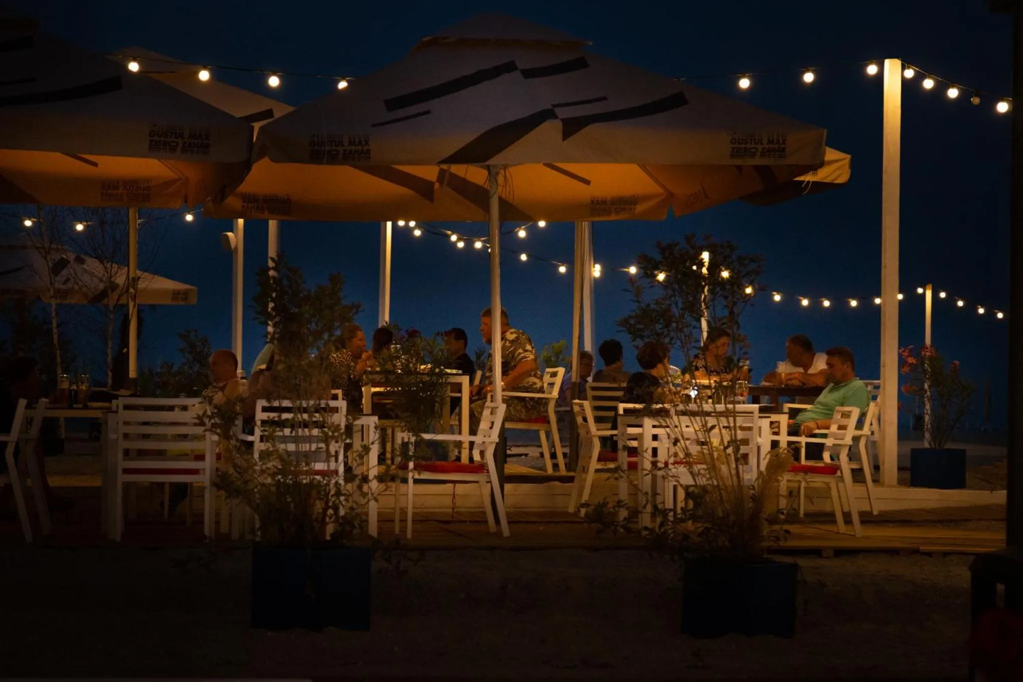 Restaurant/places to eat in Hotel Bueno