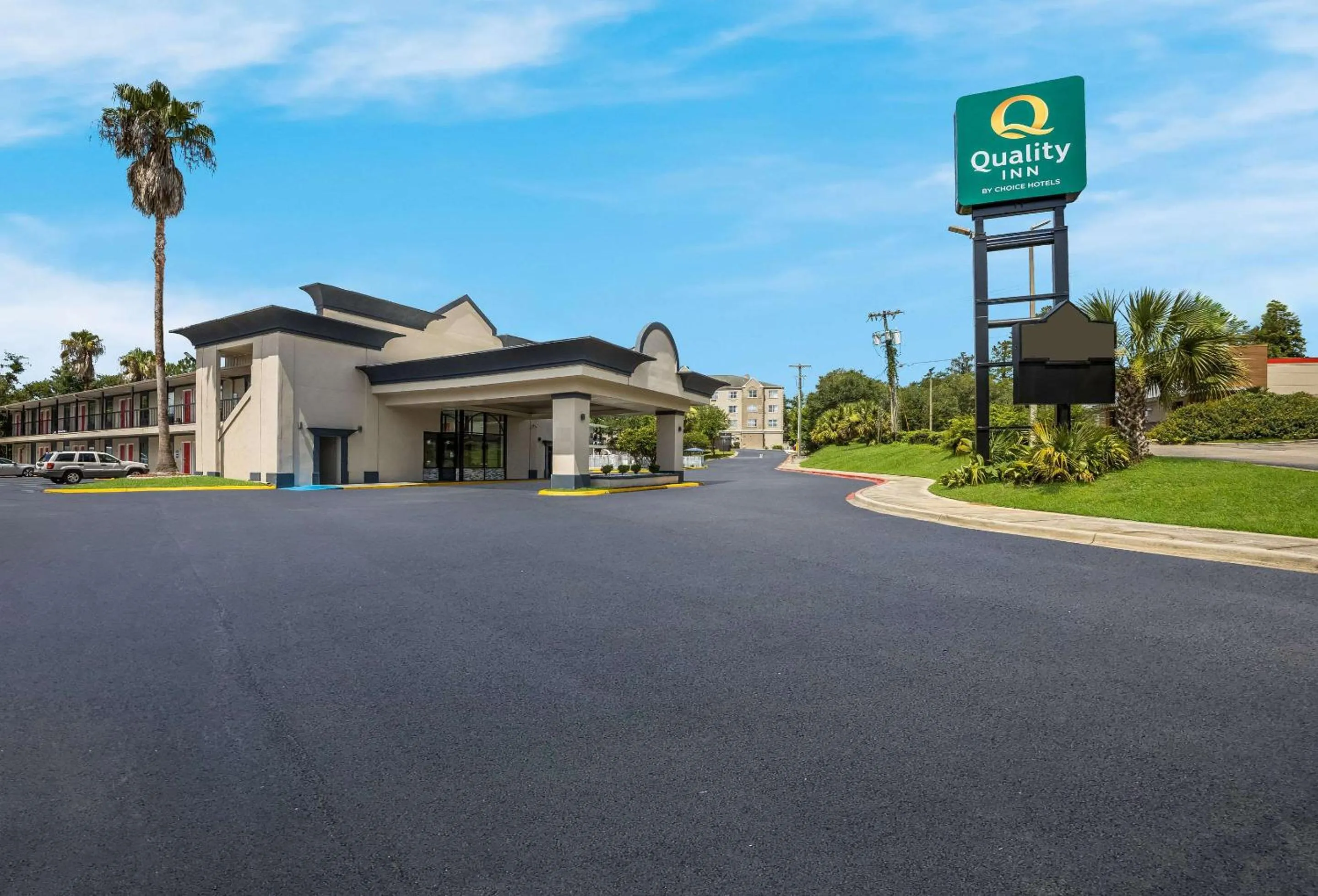 Property building in Quality Inn Tallahassee near University