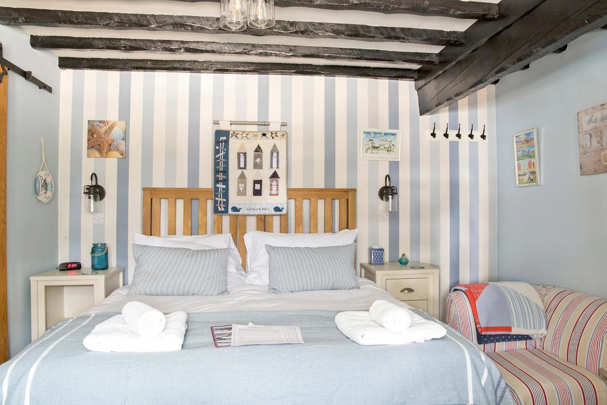 Bedroom, Bed in Hawthorn Farm Guest House