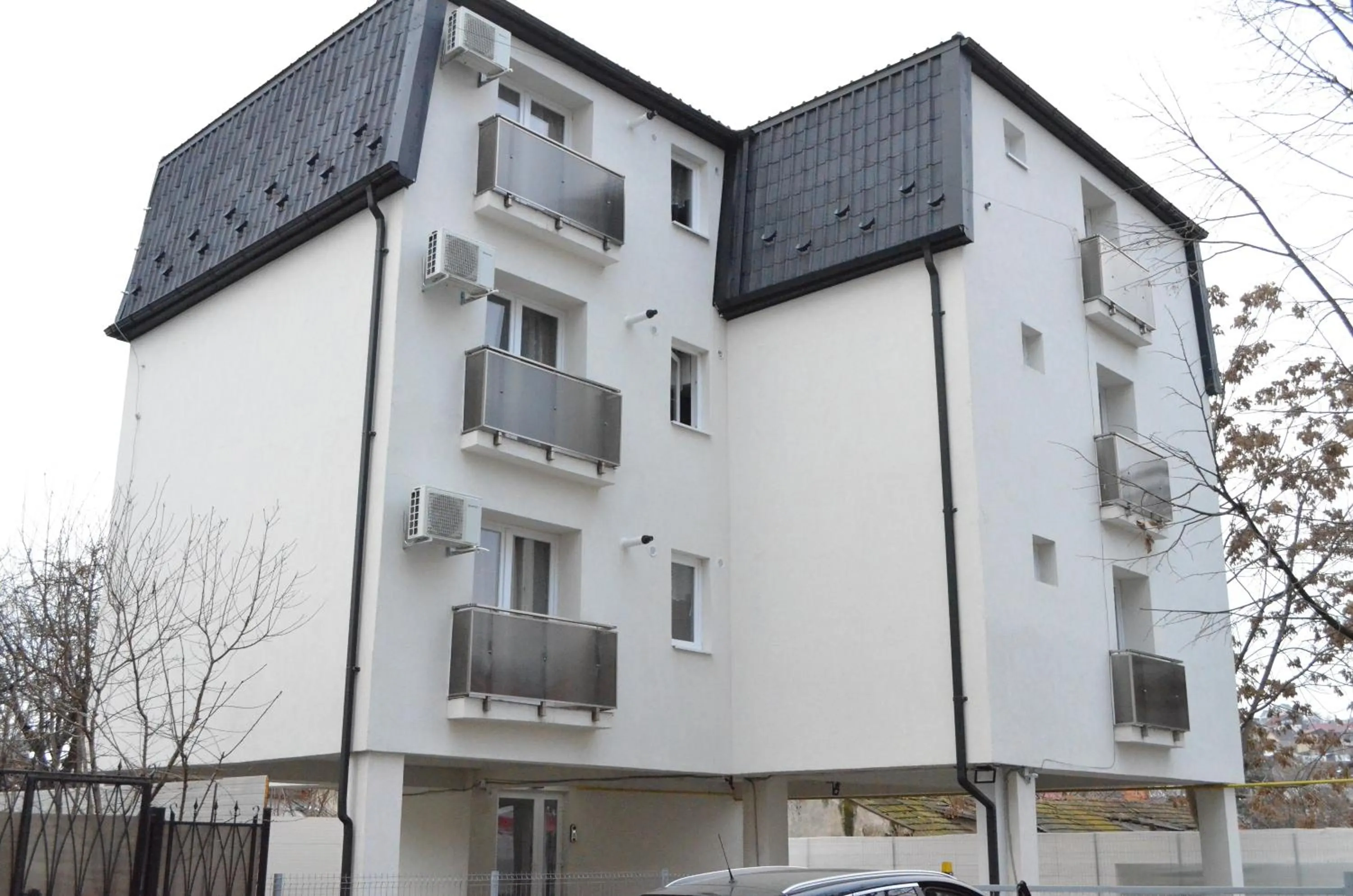 Property building in Alexys Residence 4