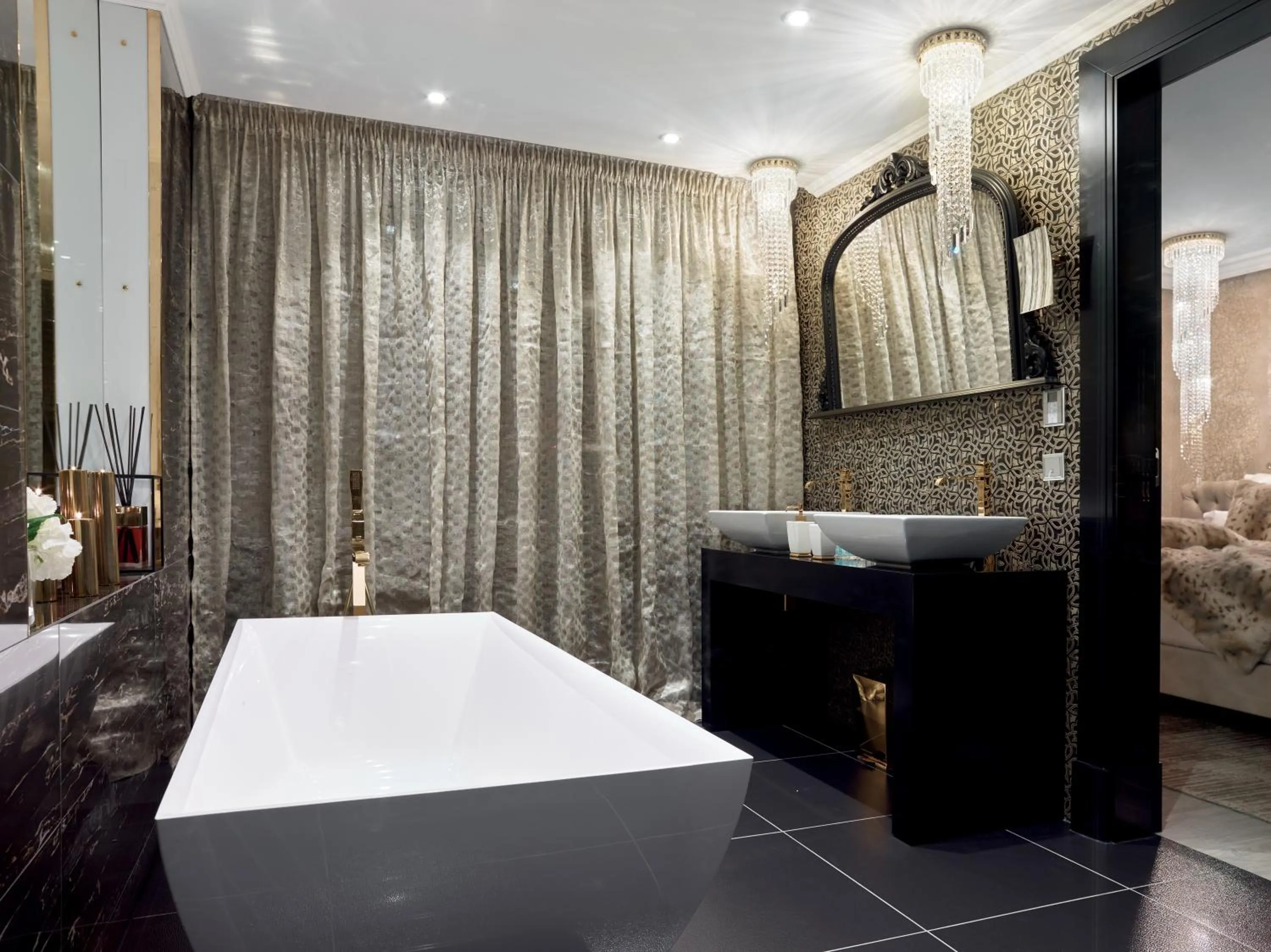 Bathroom, Bed in PALOMA Průhonice