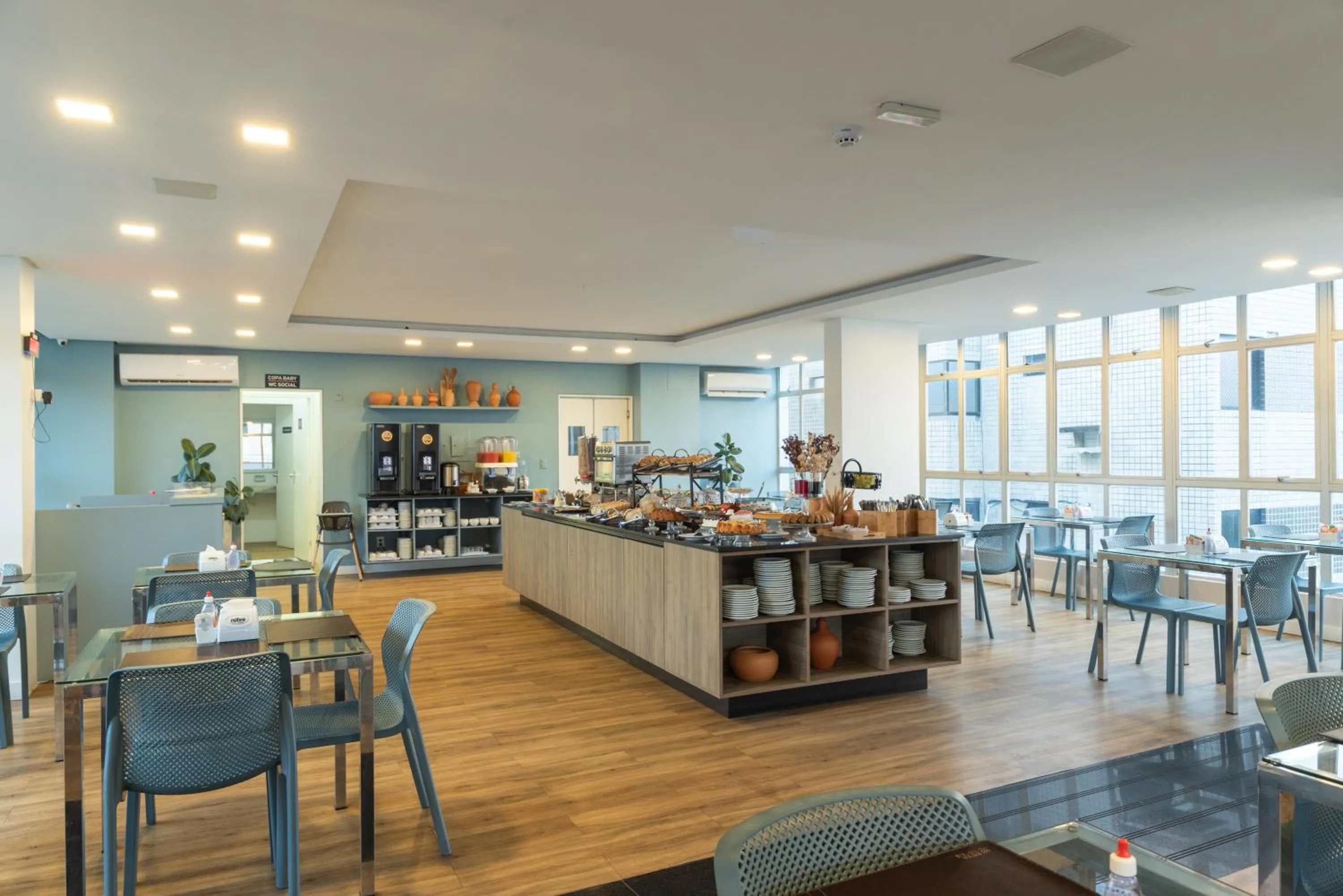 Restaurant/places to eat in Hotel Costamar Ponta Verde