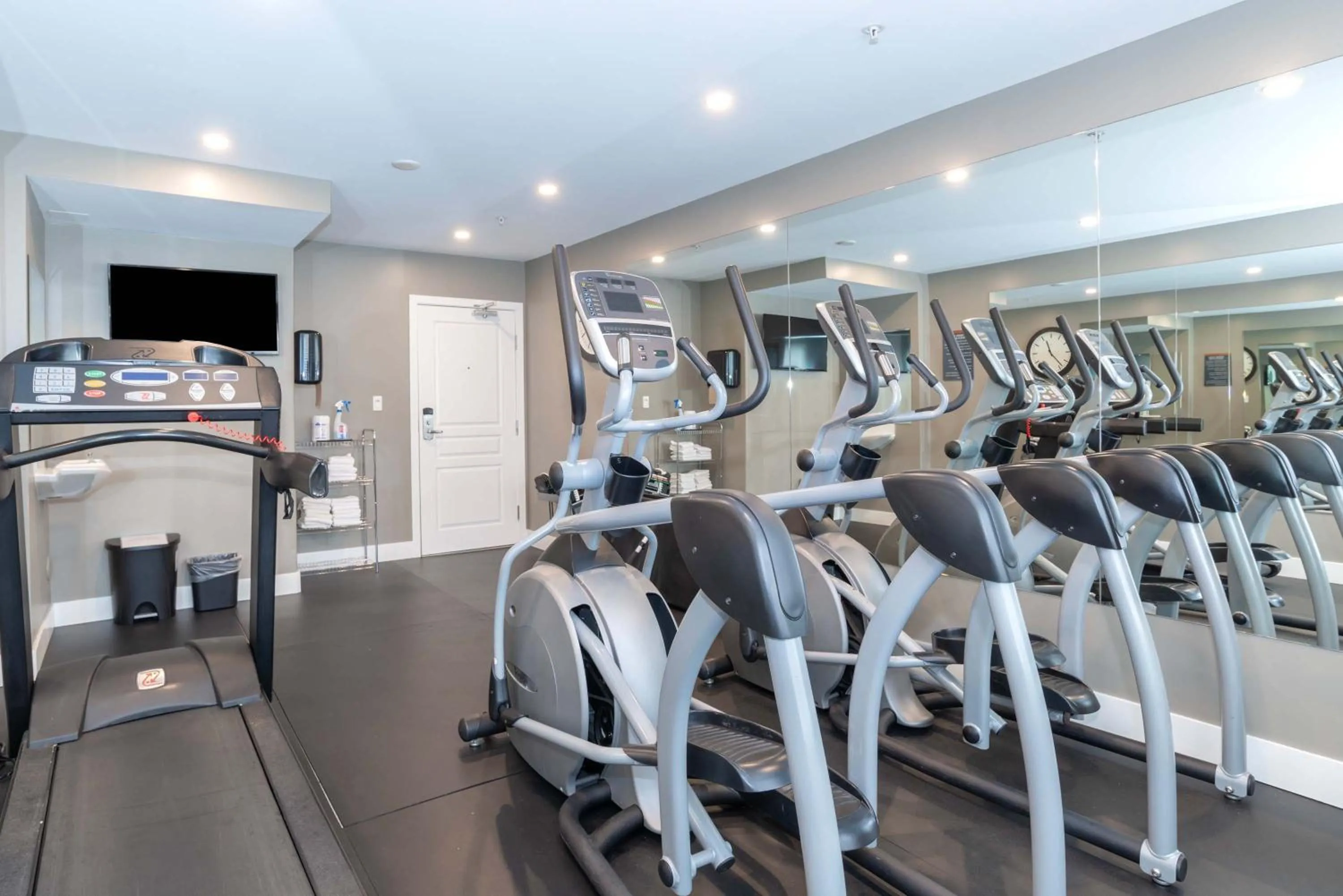 Fitness centre/facilities in Sandman Hotel Langley