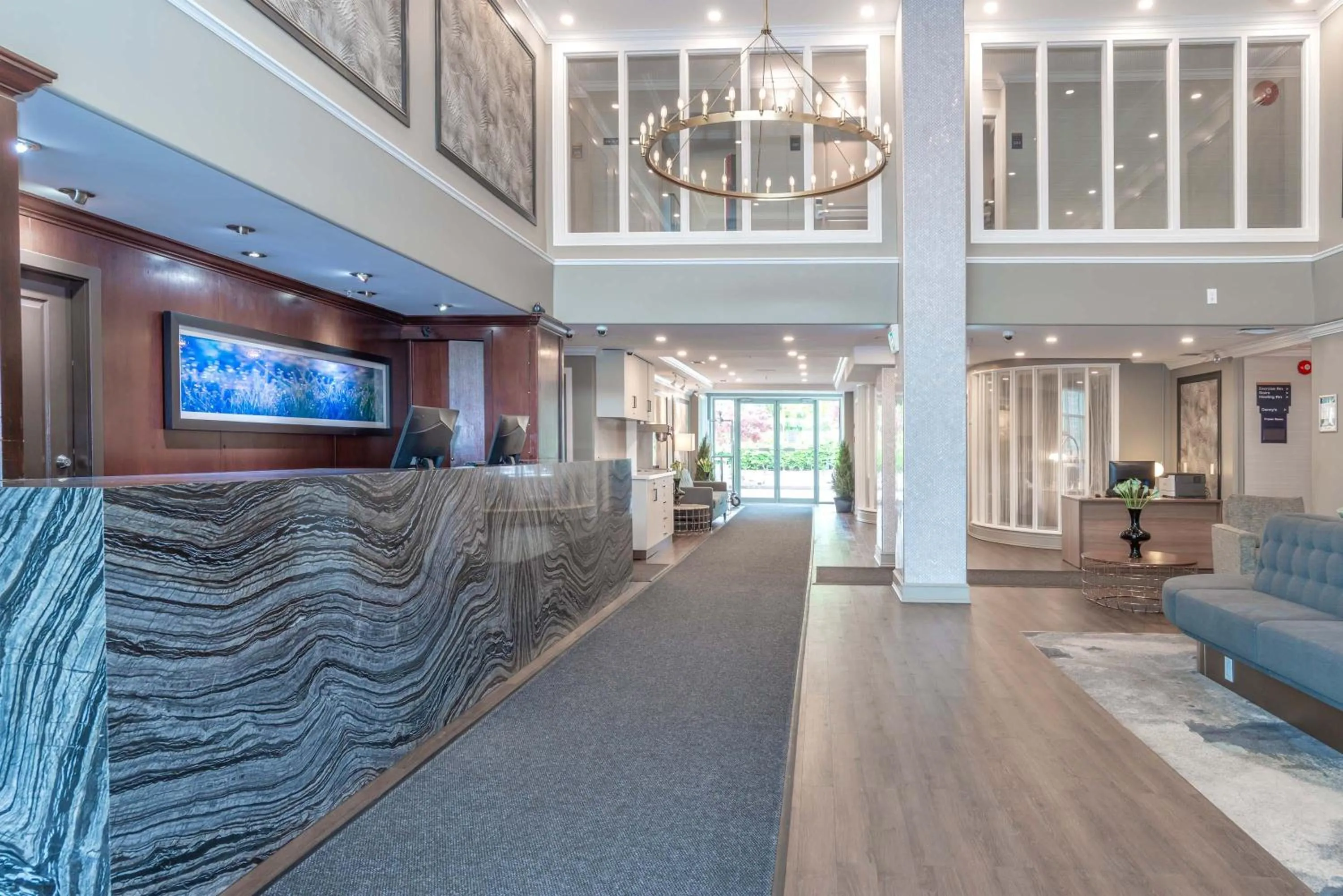 Facade/entrance in Sandman Hotel Langley