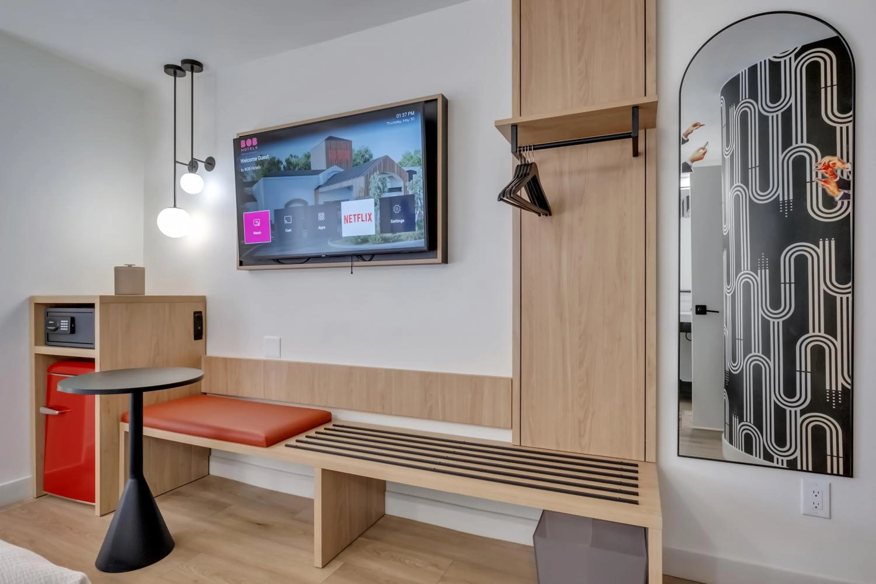 TV and multimedia, TV/Entertainment Center in Sleep Inn University