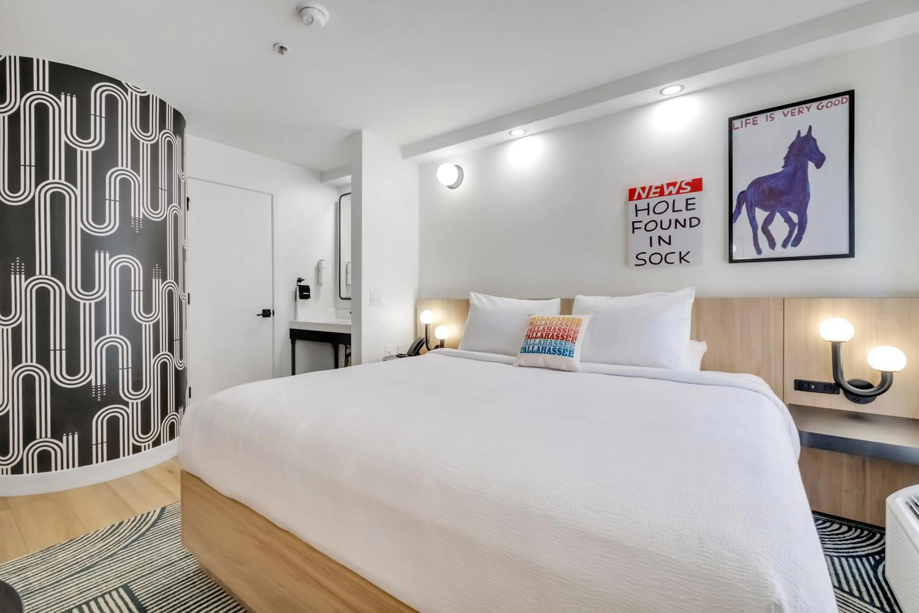 Bed in Sleep Inn University