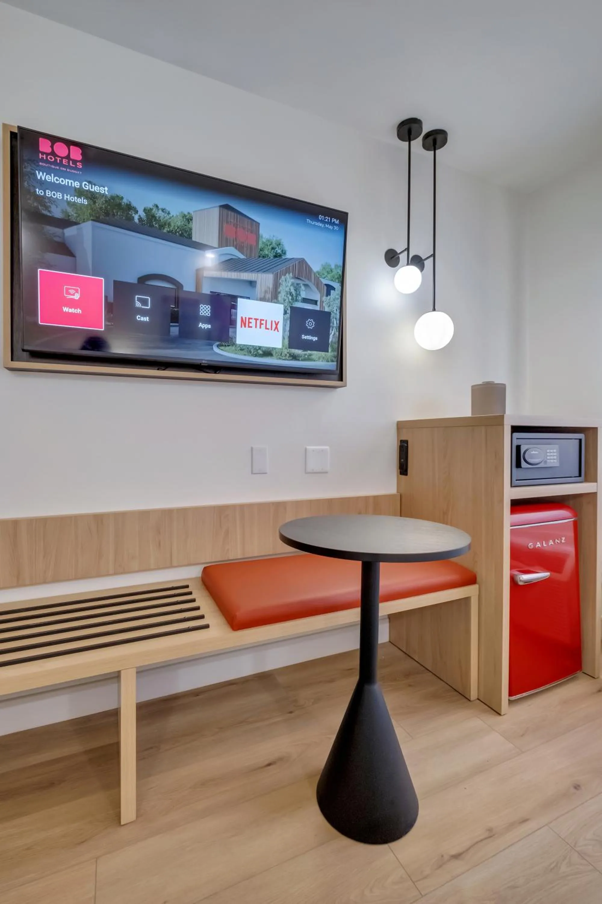 TV and multimedia, TV/Entertainment Center in Sleep Inn University