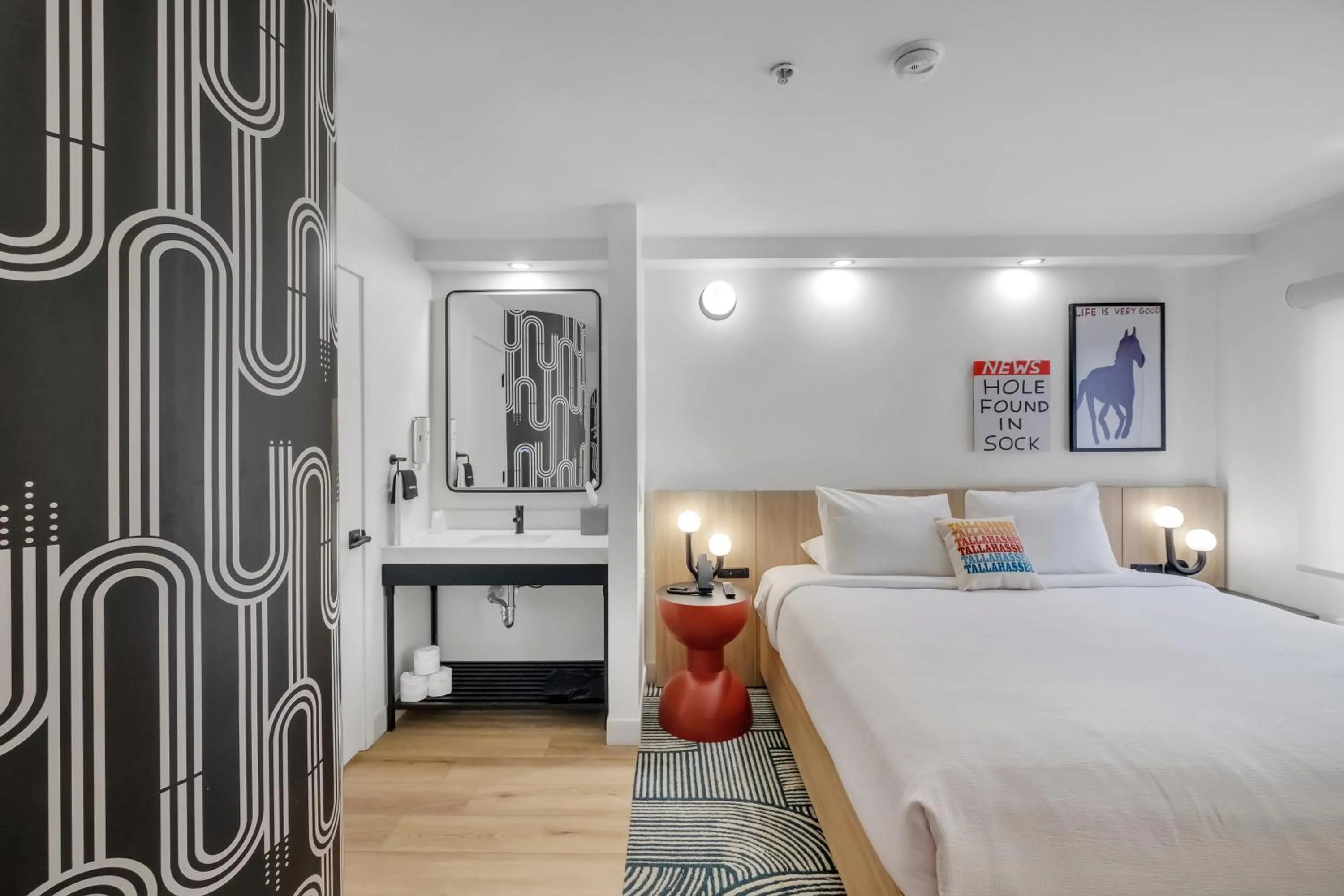 Bed in Sleep Inn University