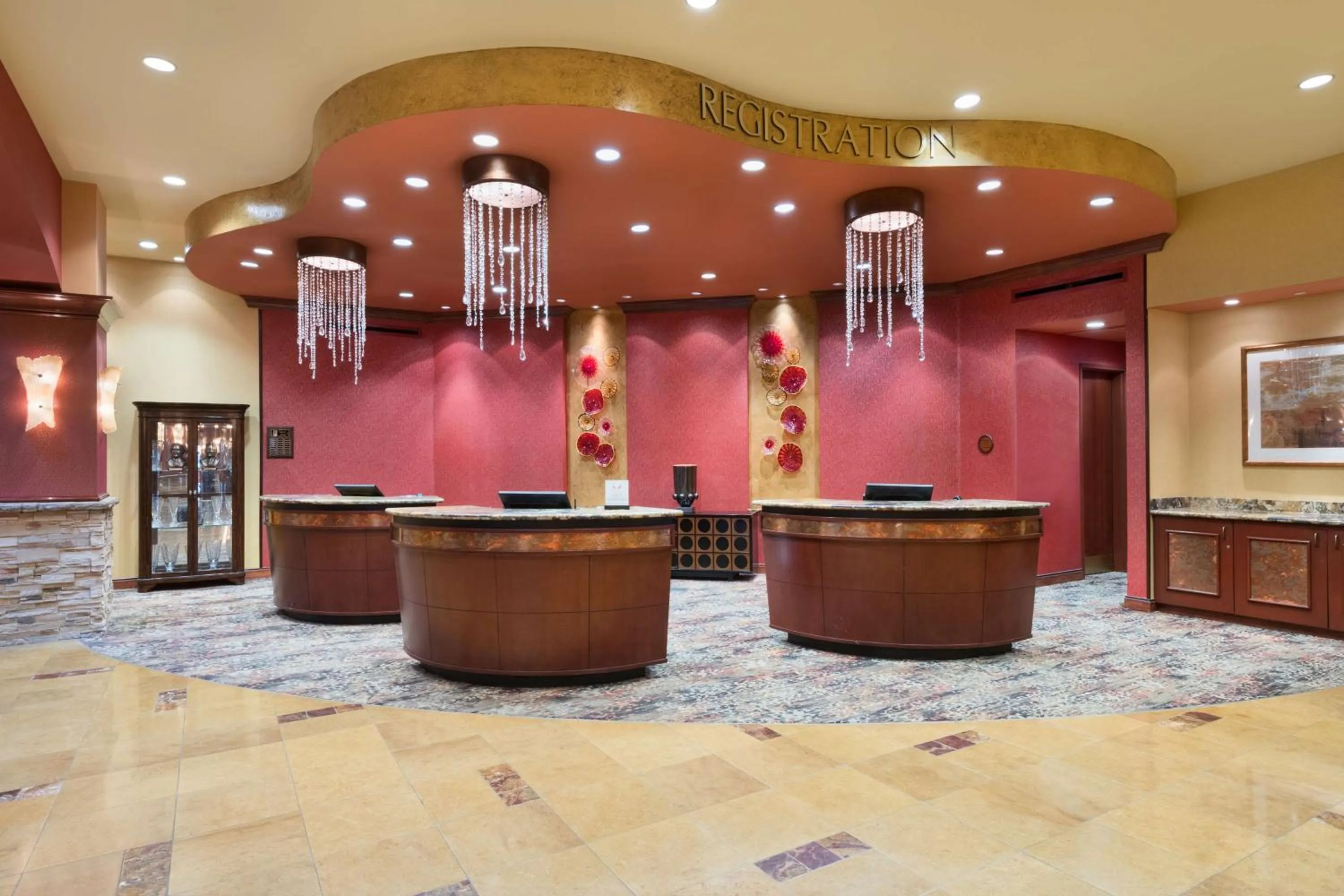 Lobby or reception in Embassy Suites Murfreesboro - Hotel & Conference Center