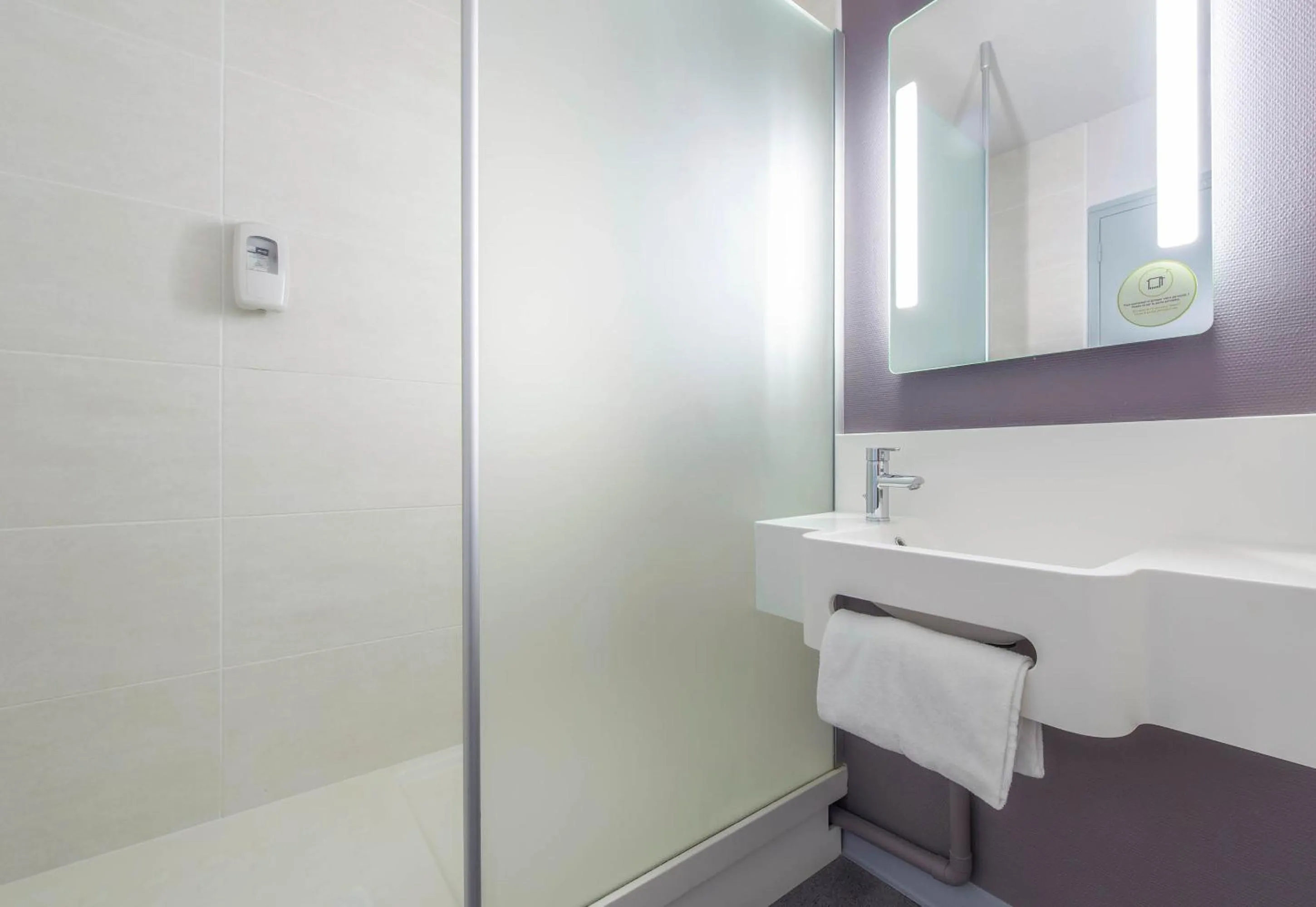 Bathroom in B&B HOTEL Orange