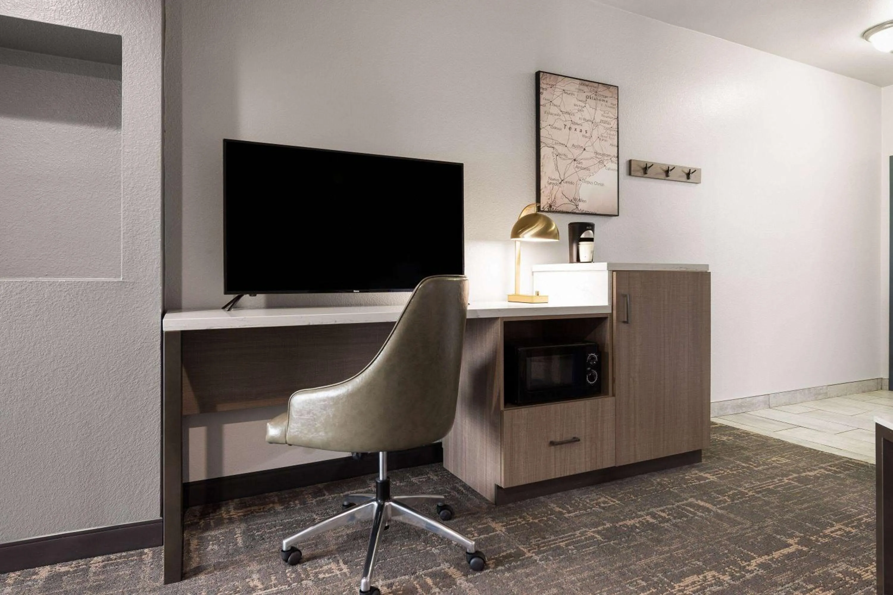 Photo of the whole room in La Quinta by Wyndham Ft. Worth - Forest Hill, TX