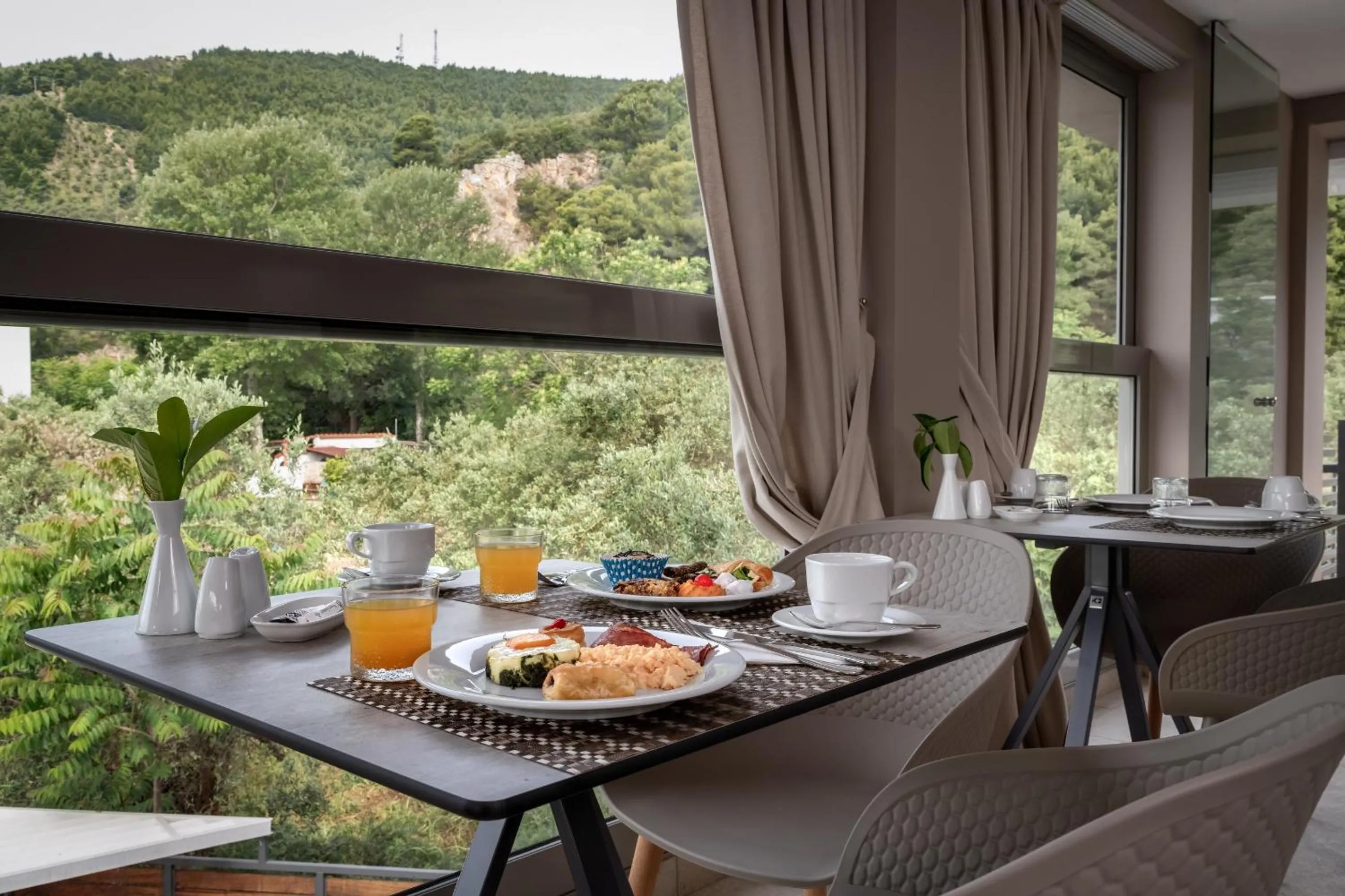 Area and facilities in KB Ammos