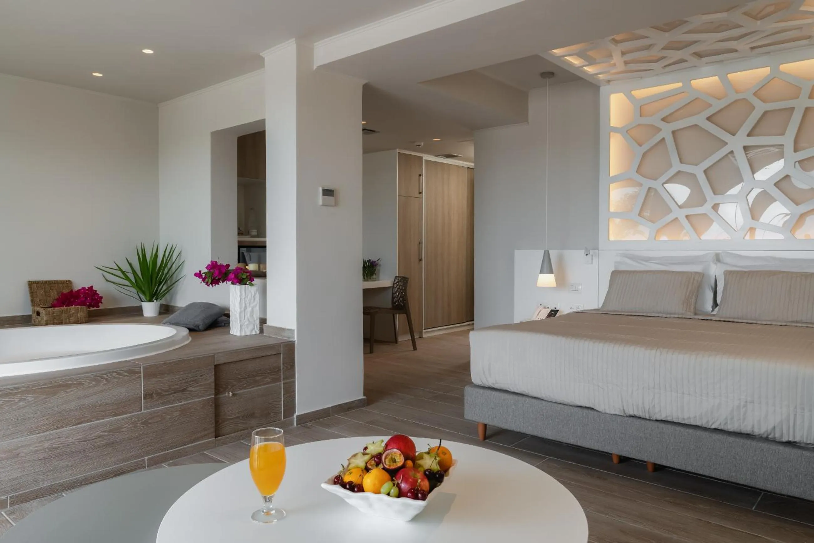 Bedroom, Bed in KB Ammos