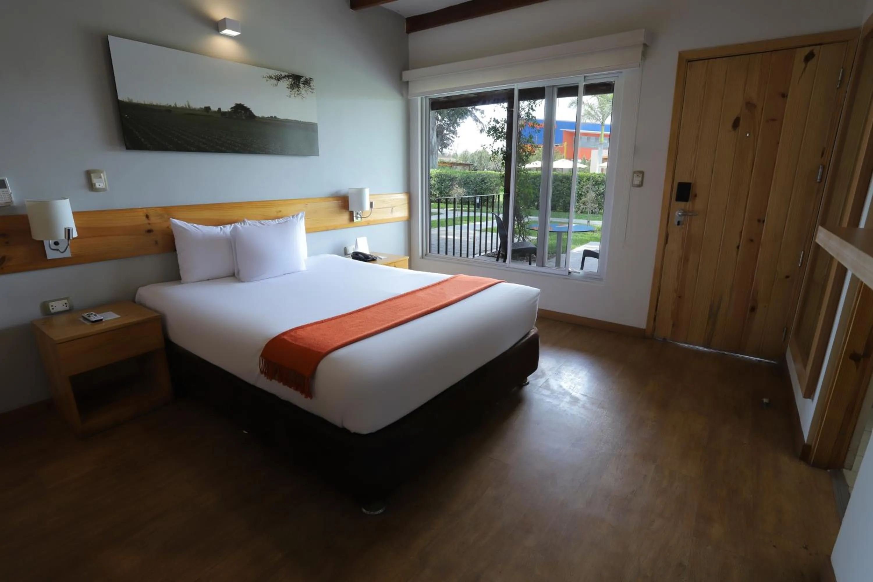 Shower, Bed in Casa Andina Standard Chincha