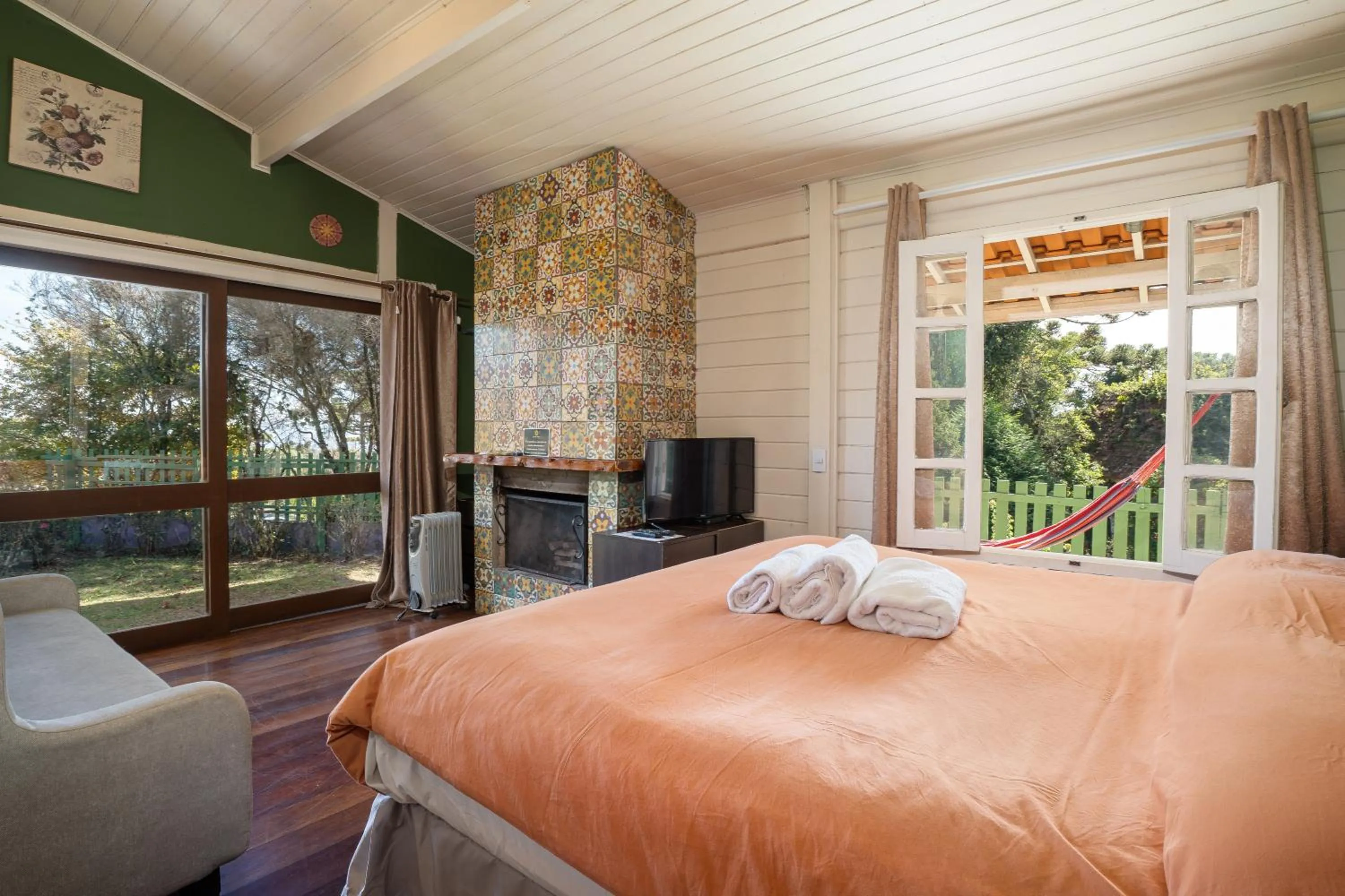 Bed in Surya-Pan Refúgio Hotel - Super Pet Friendly