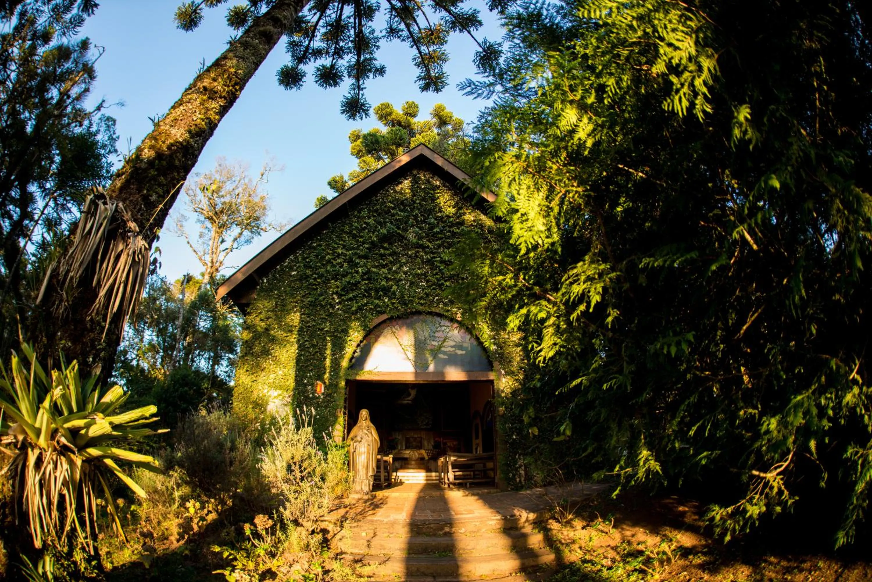 Place of worship in Surya-Pan Refúgio Hotel - Super Pet Friendly