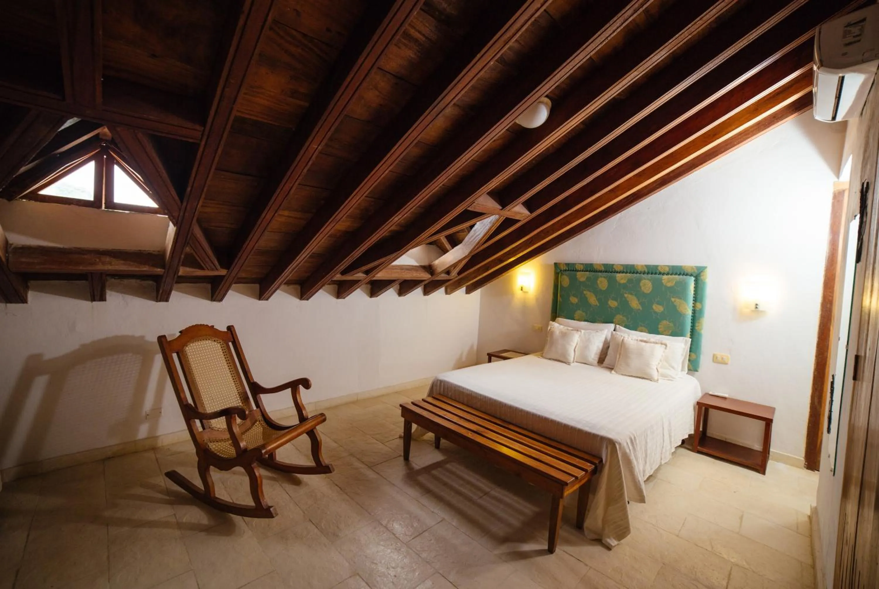 Photo of the whole room, Bed in Bioma Boutique Hotel