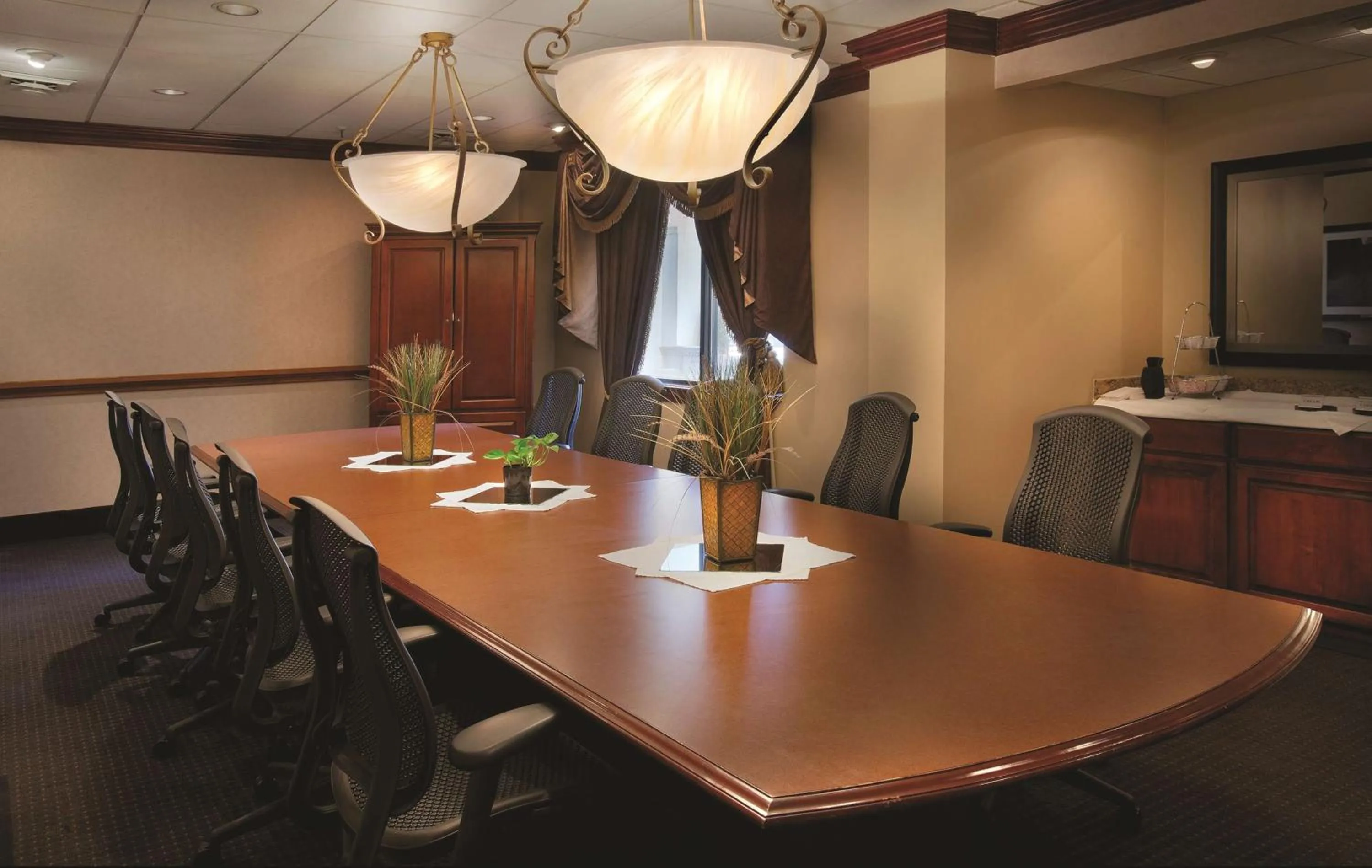Meeting/conference room in Embassy Suites by Hilton Greensboro Airport
